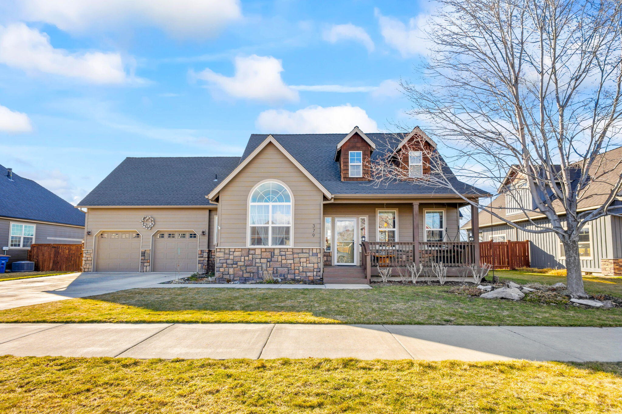 379 SE Pioneer Drive