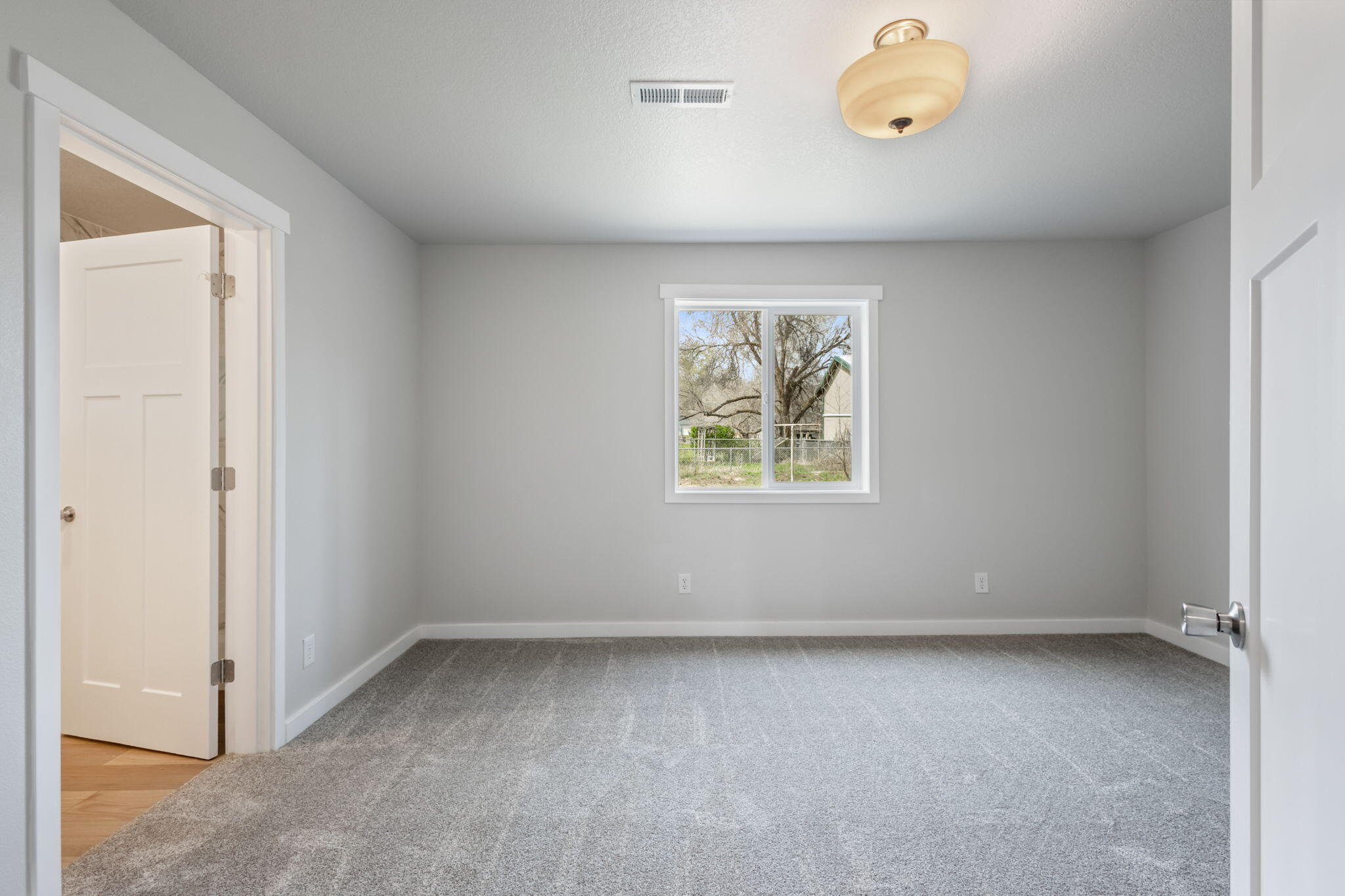 845 SW Rimrock Road