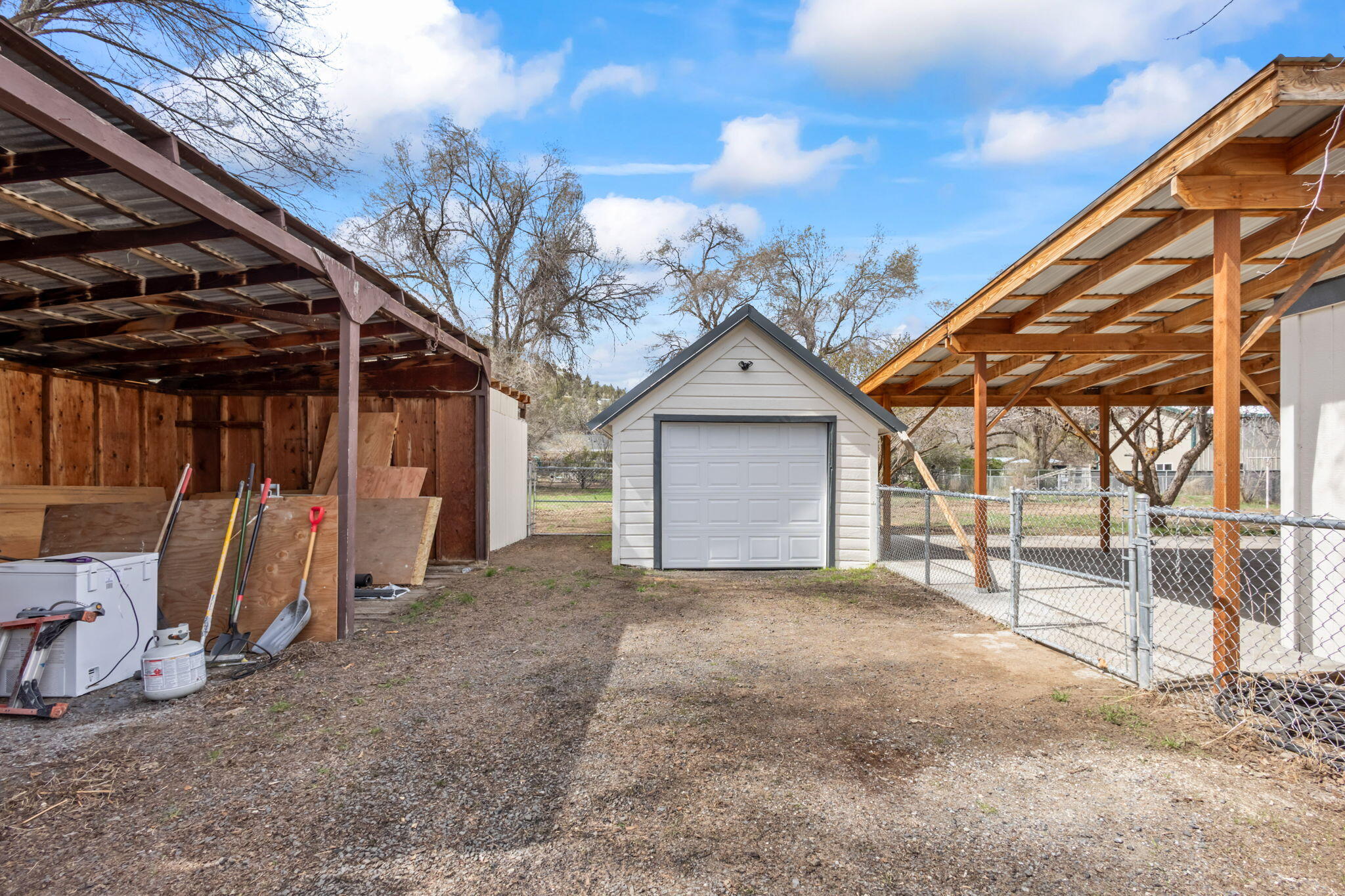 845 SW Rimrock Road