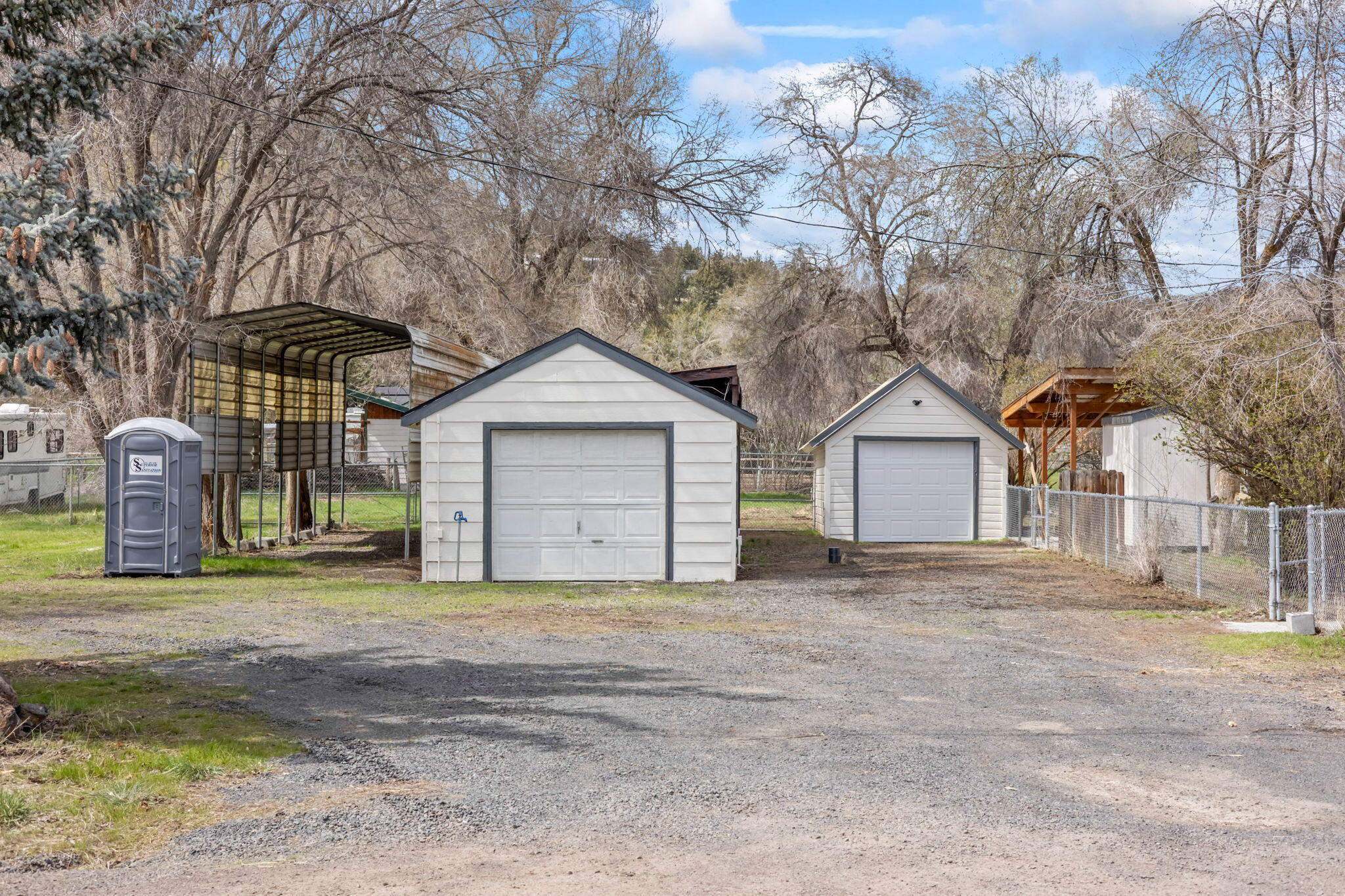 845 SW Rimrock Road