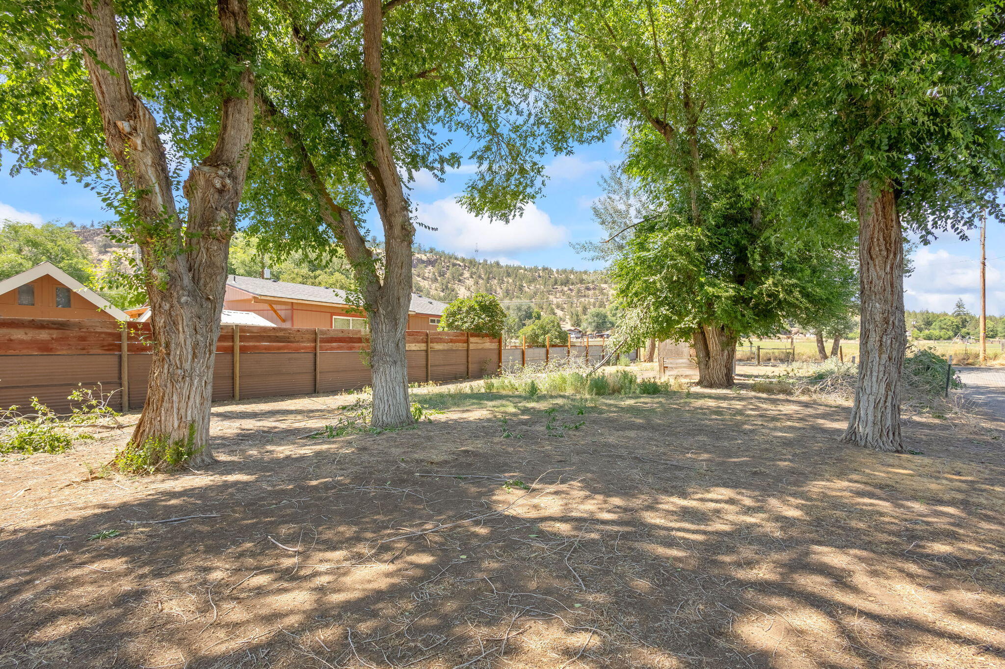 3844 NE Butte Lane