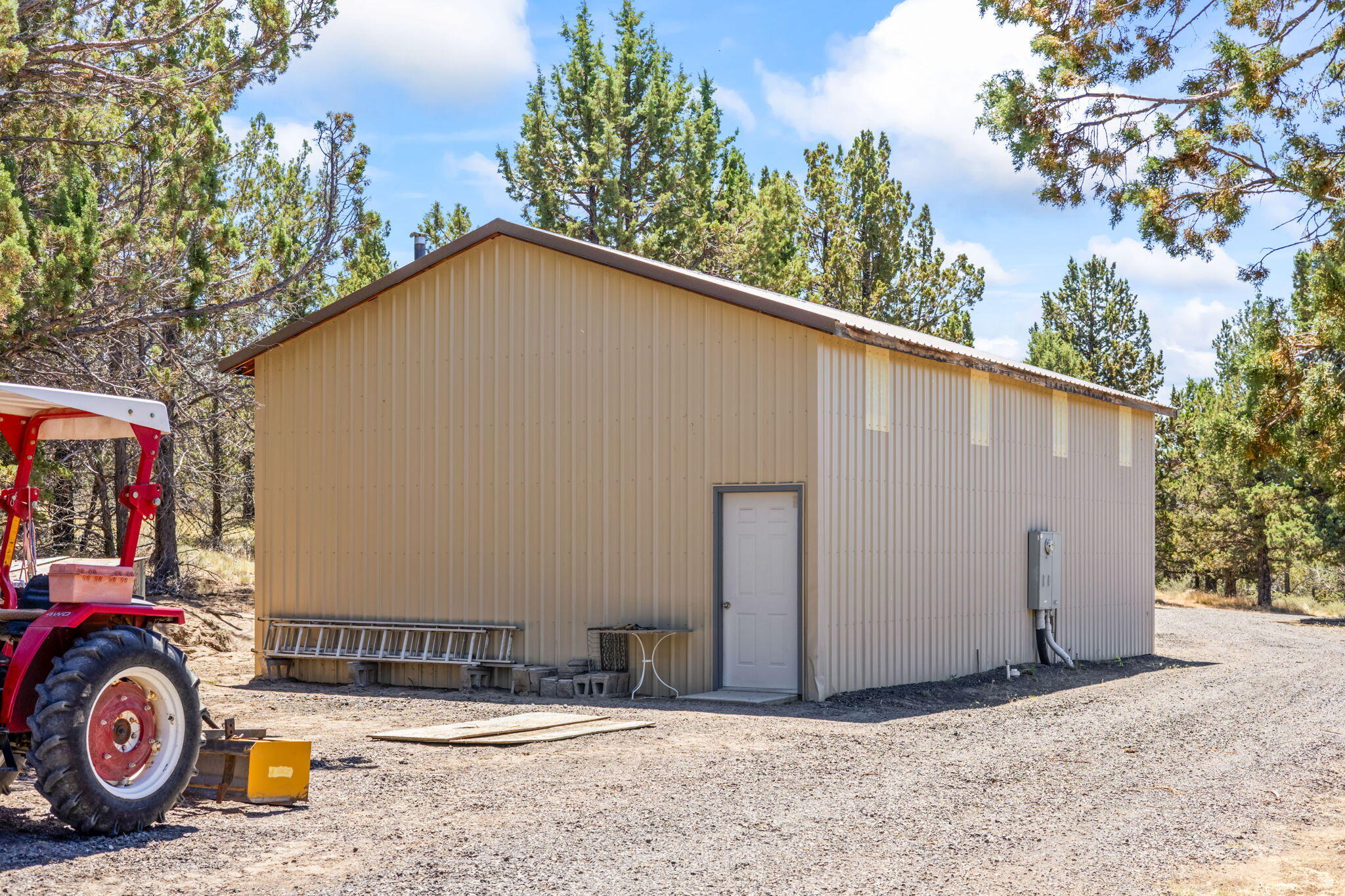 5701 SE Thomas Road