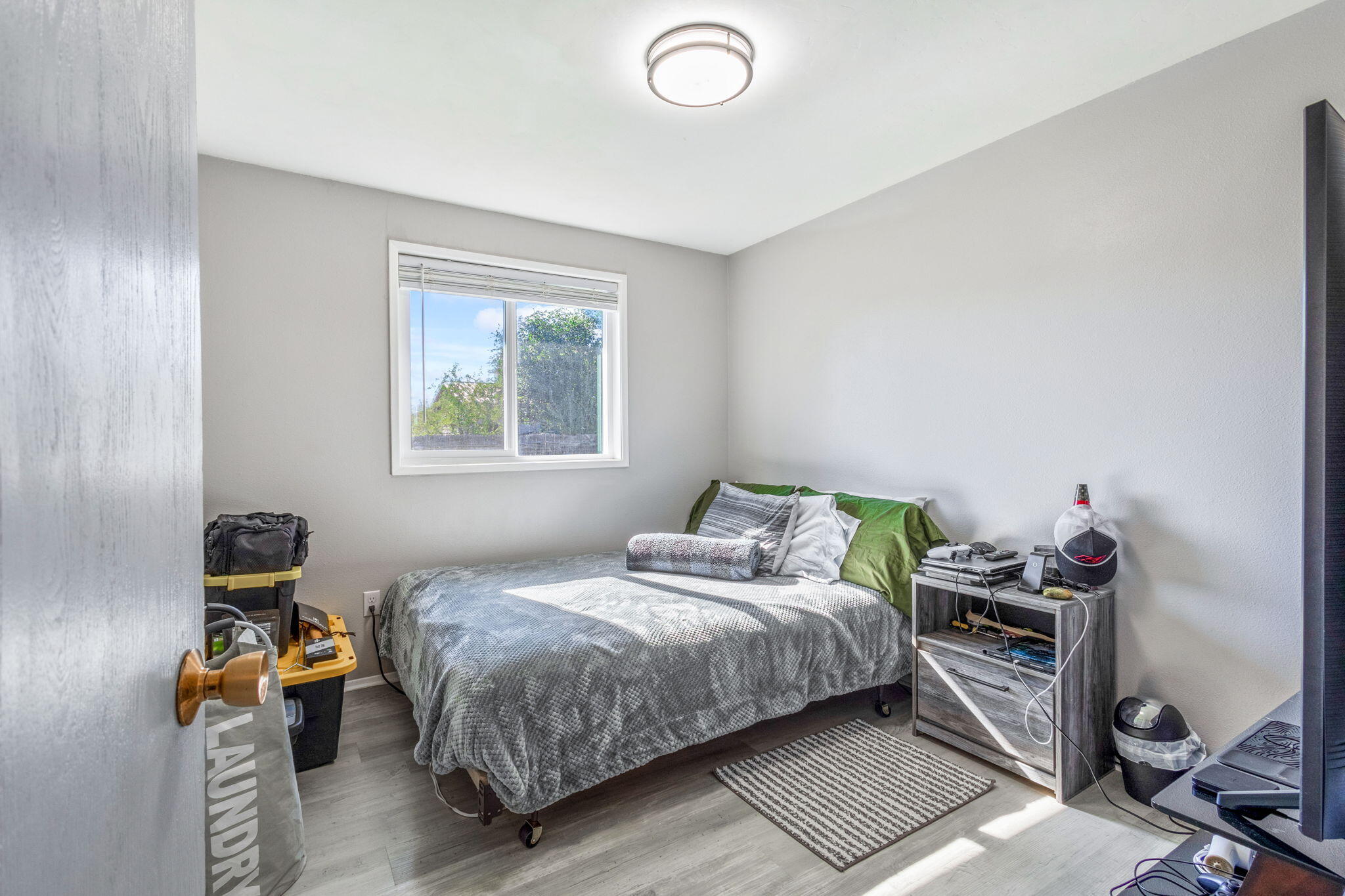 216 NE 9th Street
