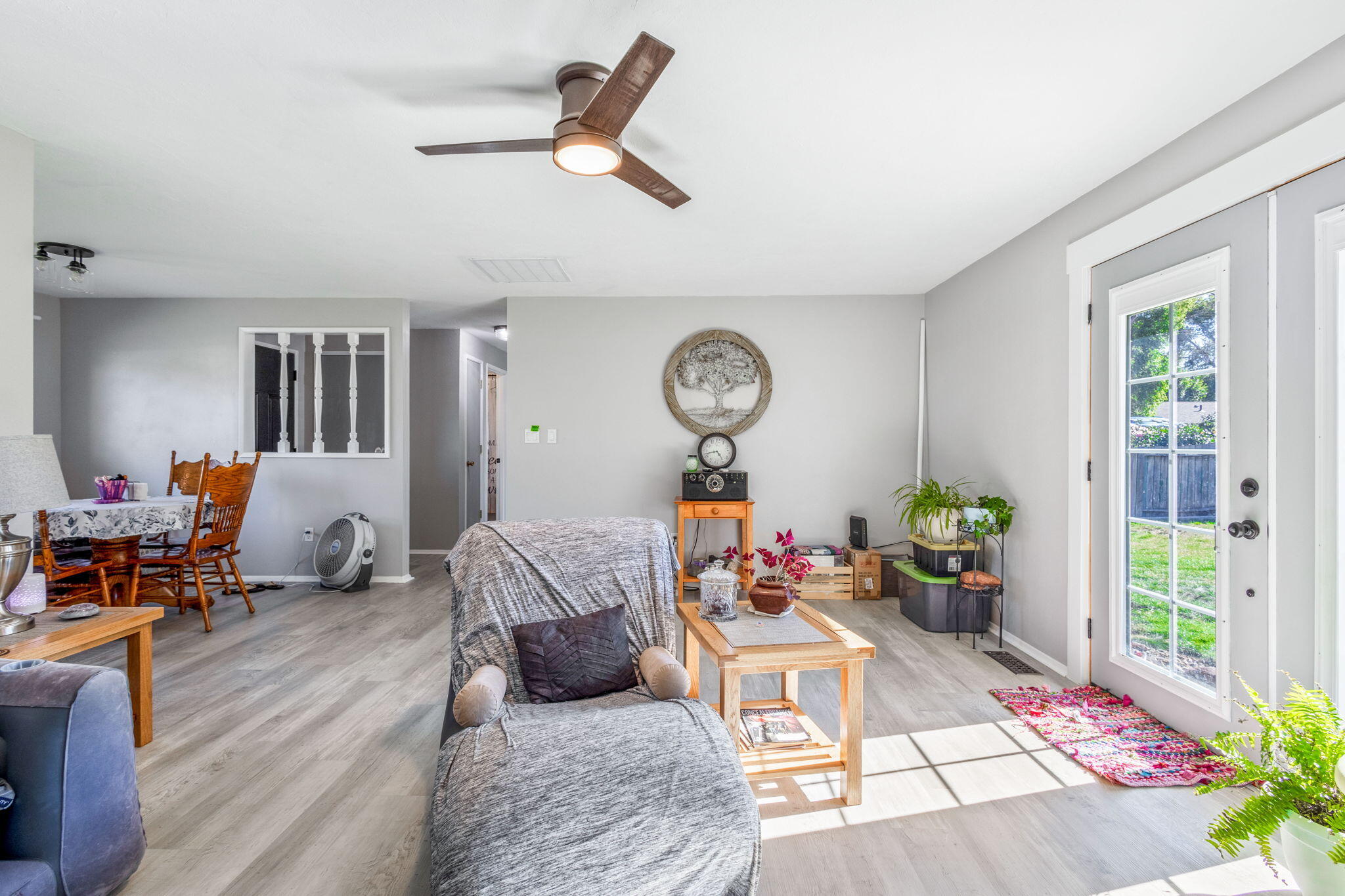216 NE 9th Street