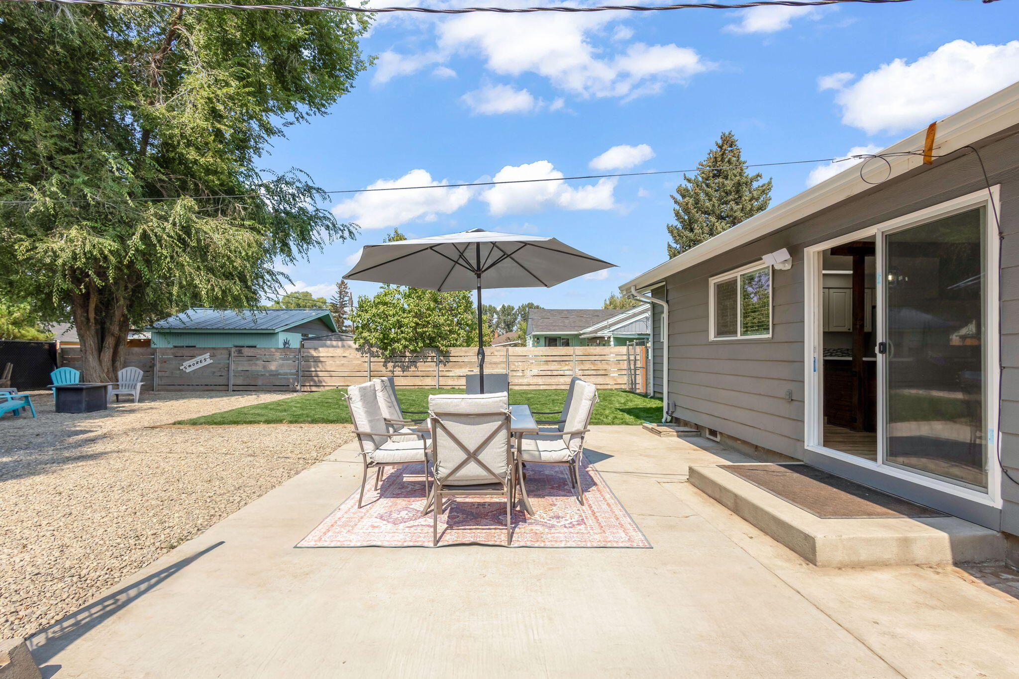 795 SE Fairview Street