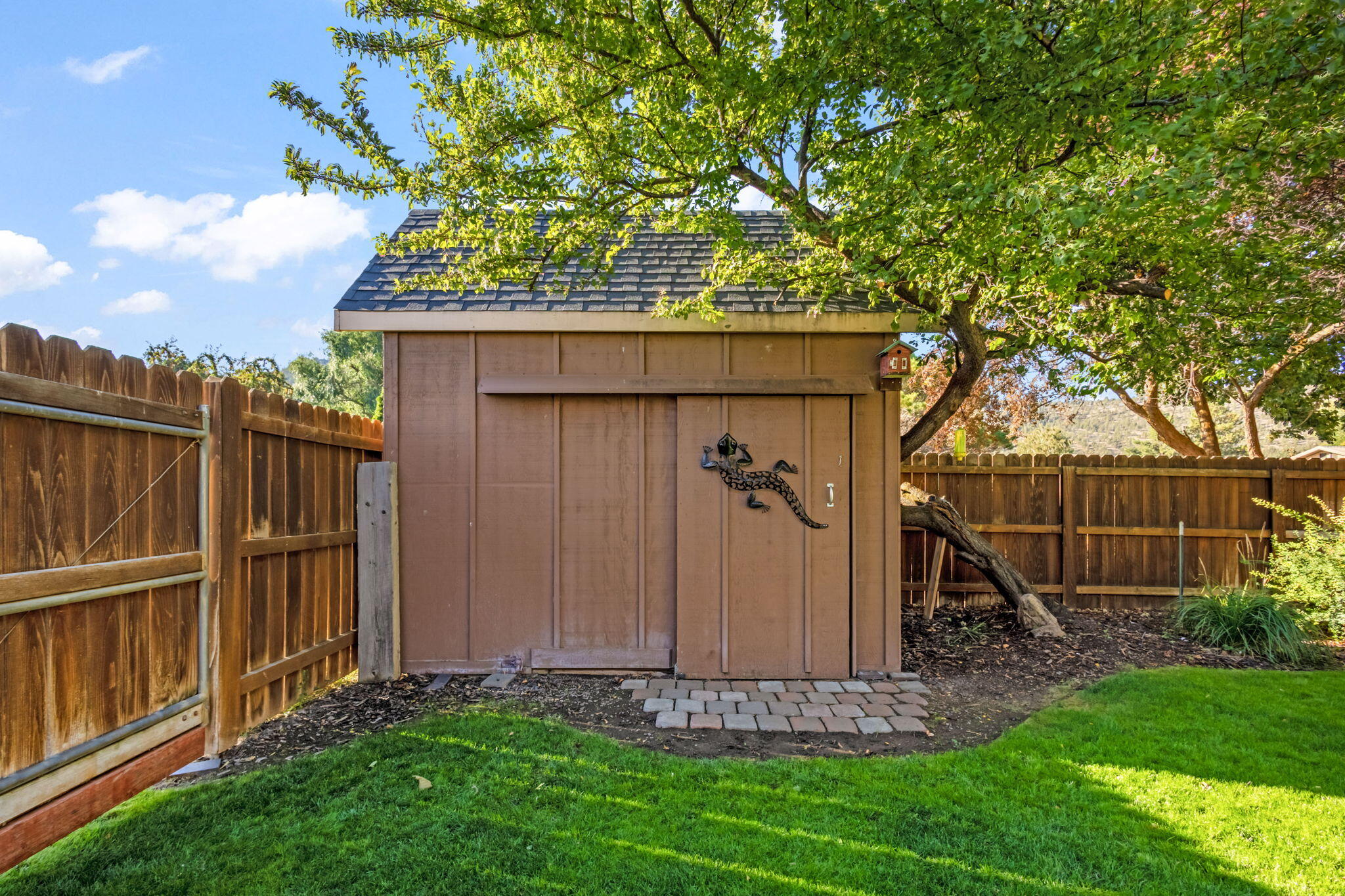 391 NE Marmot Lane