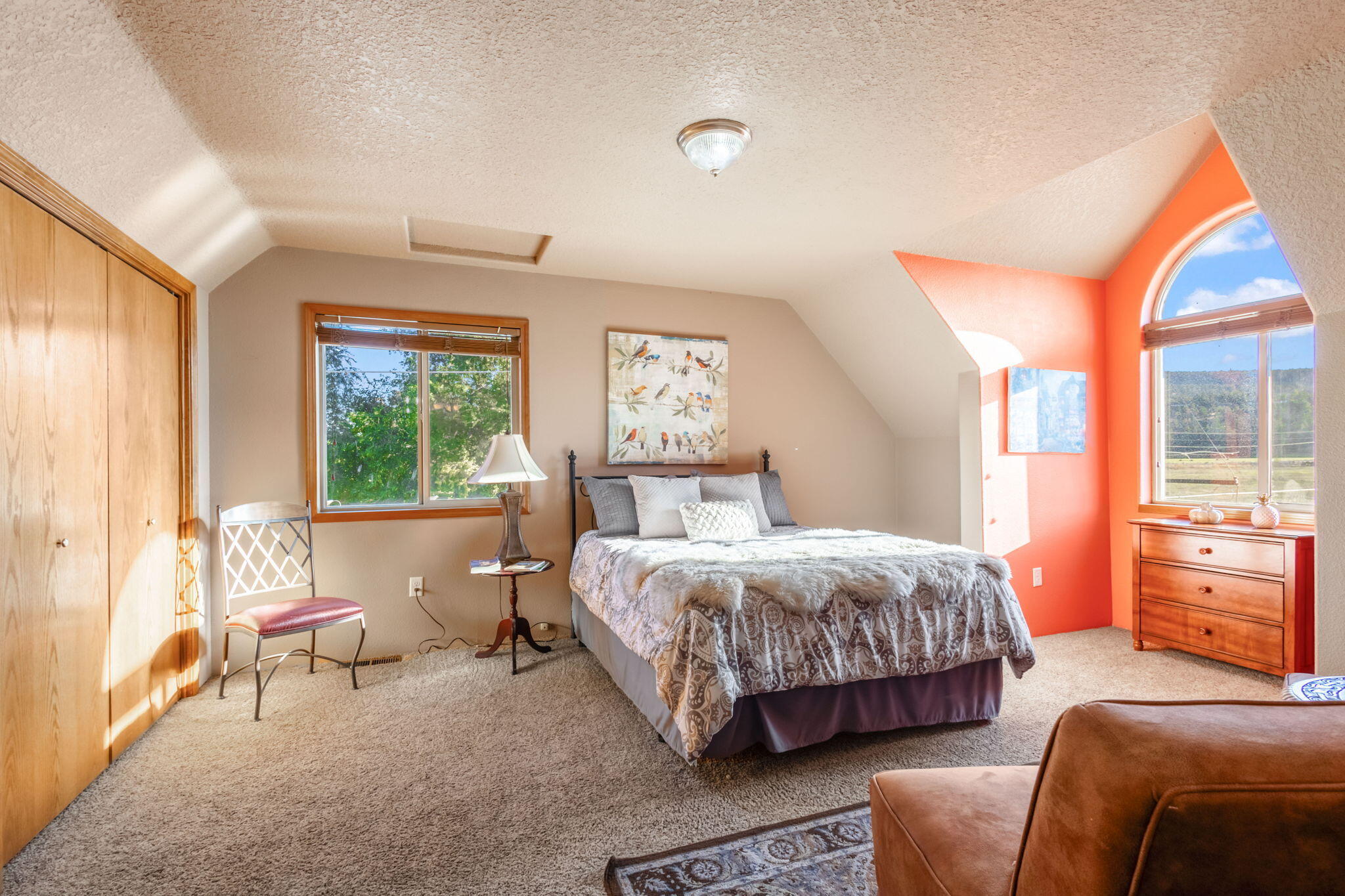 391 NE Marmot Lane
