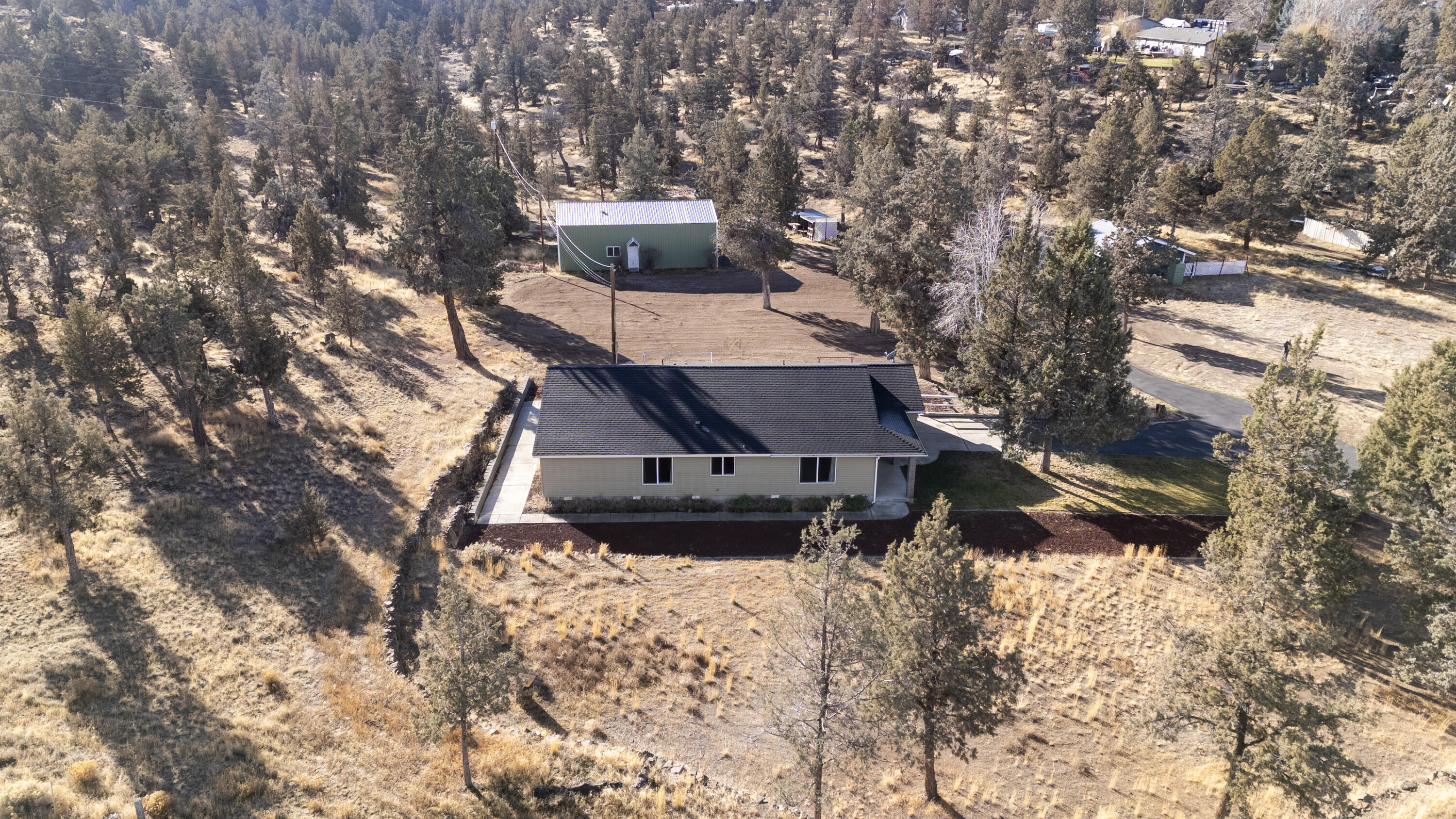 2350 NW Rimrock Loop