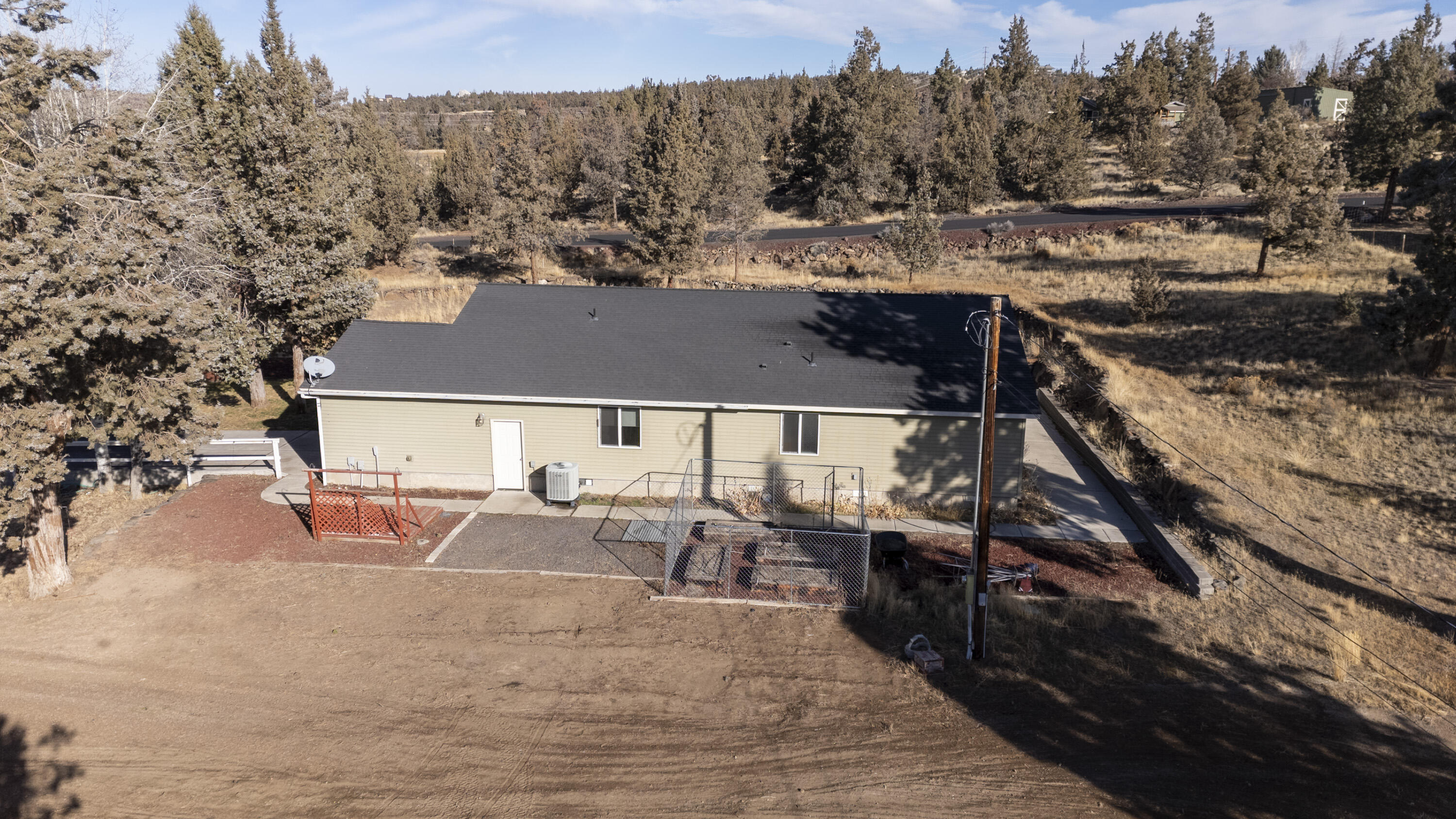 2350 NW Rimrock Loop