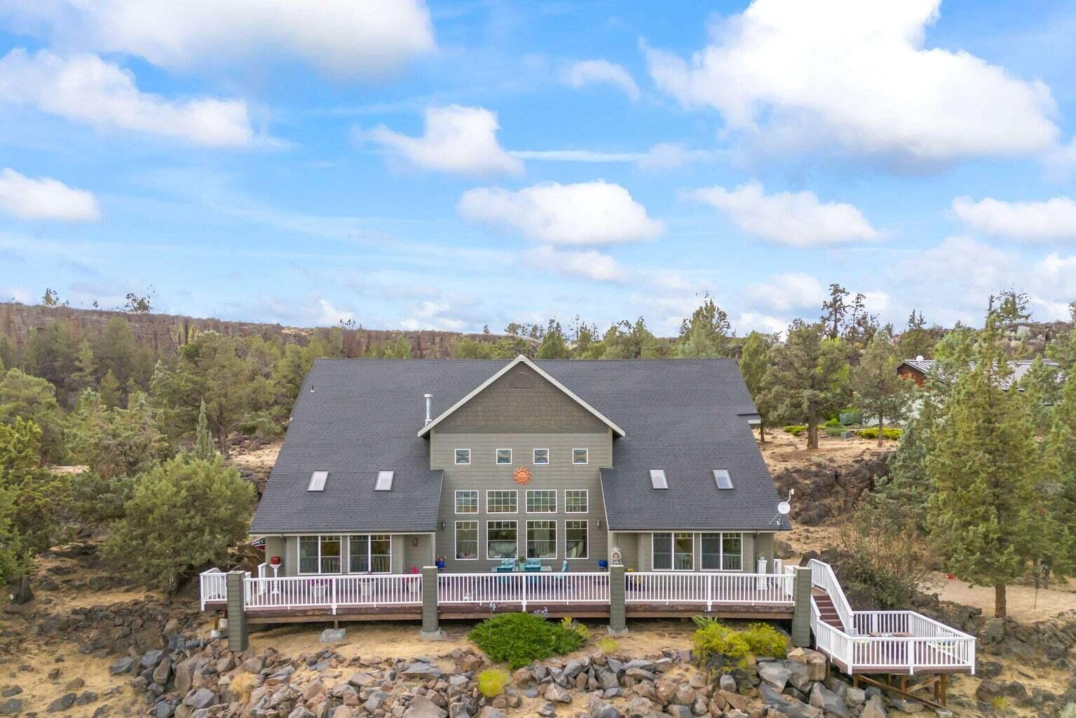 2483 NW Century Drive