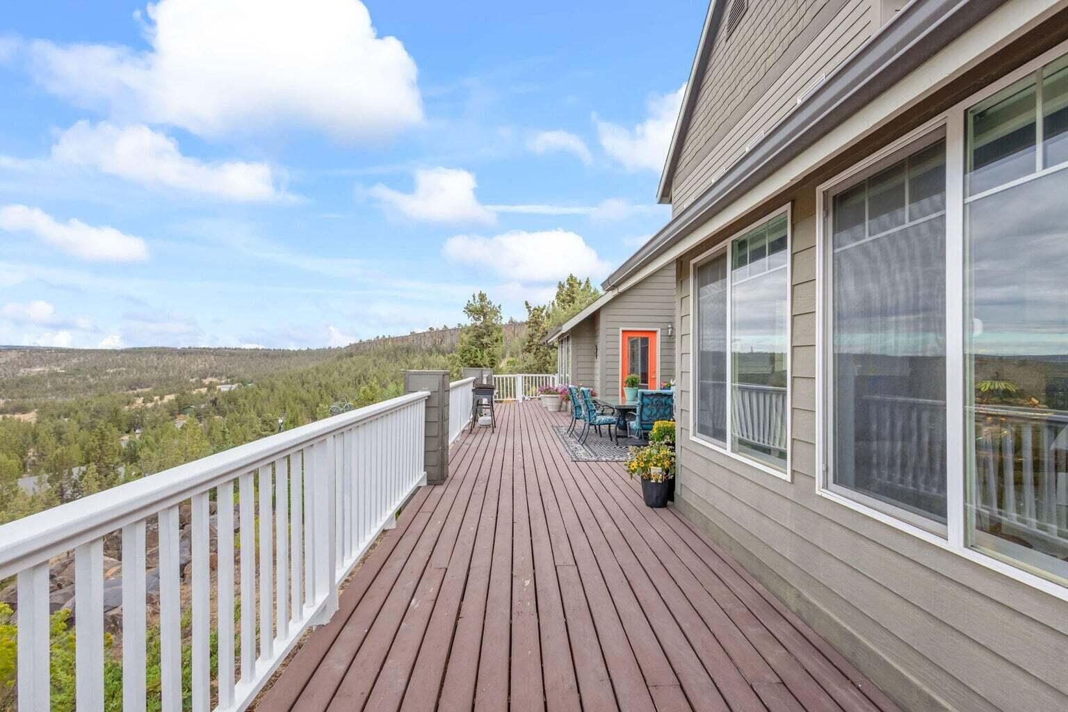 2483 NW Century Drive