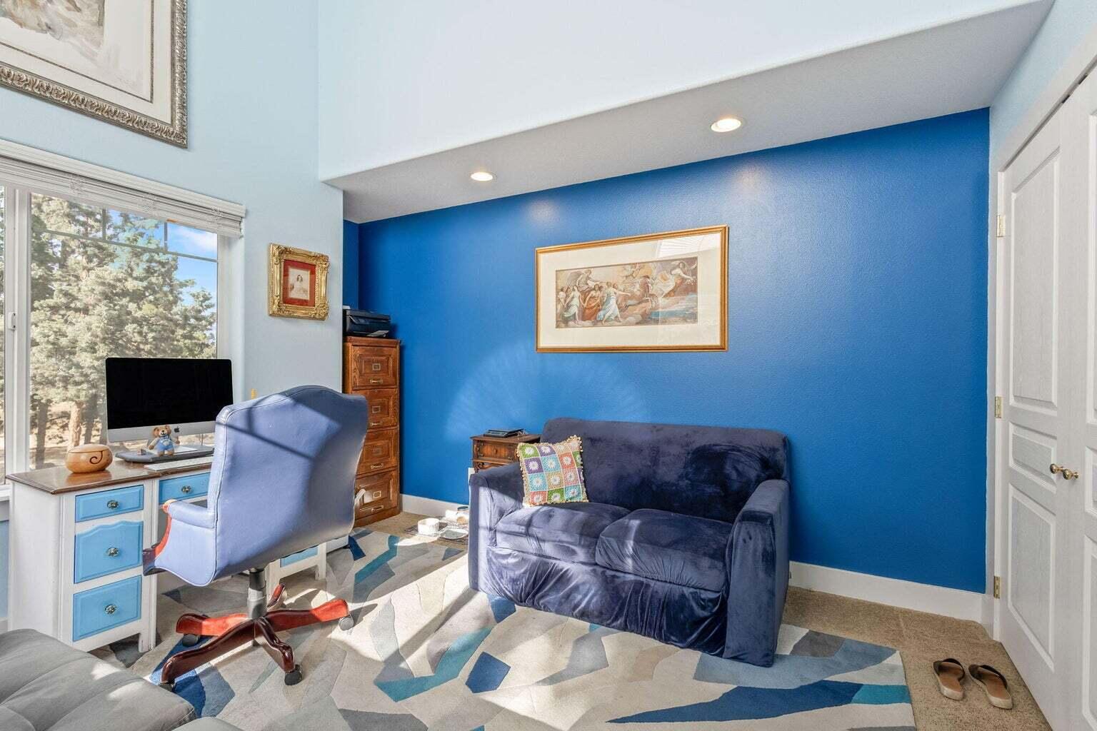 2483 NW Century Drive