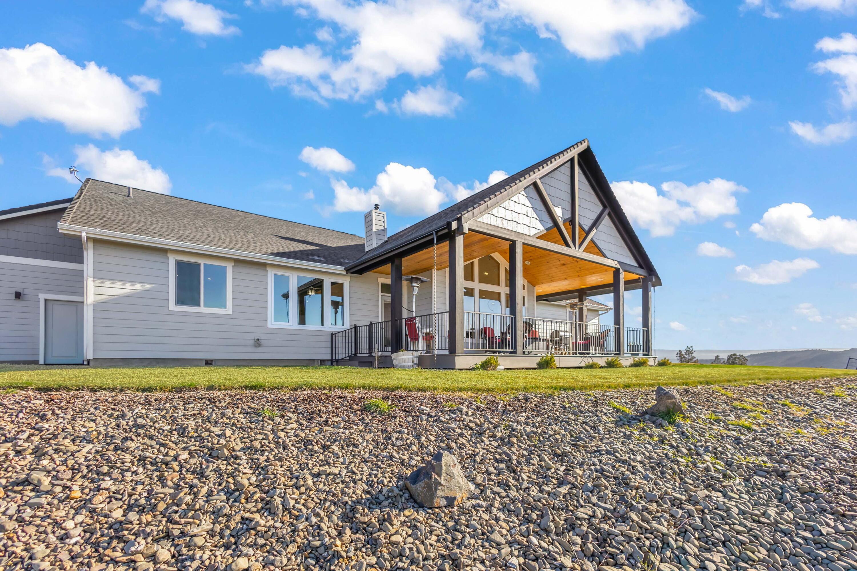 5582 N McKay Road
