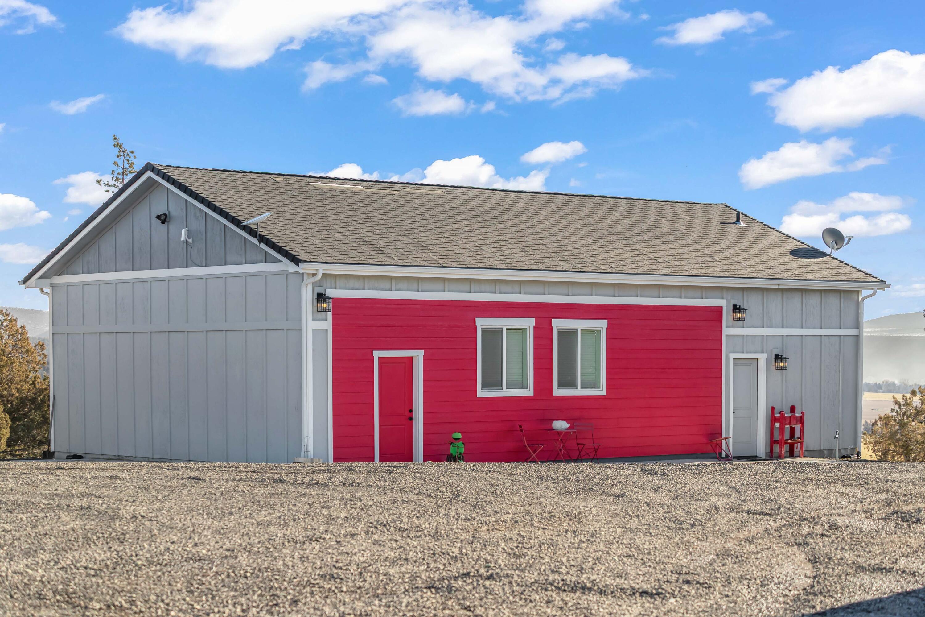 5582 N McKay Road