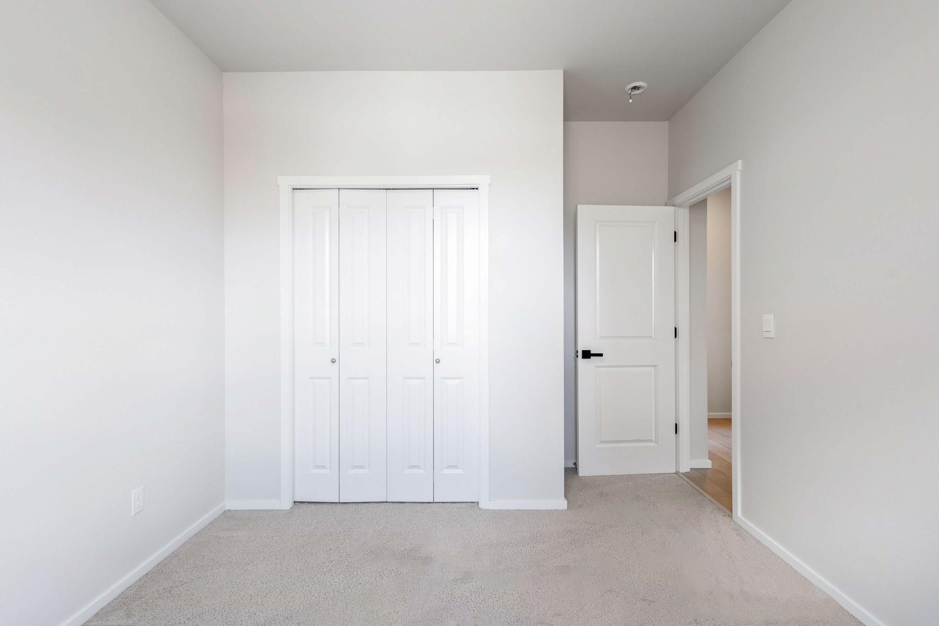 745 NE Union Loop
