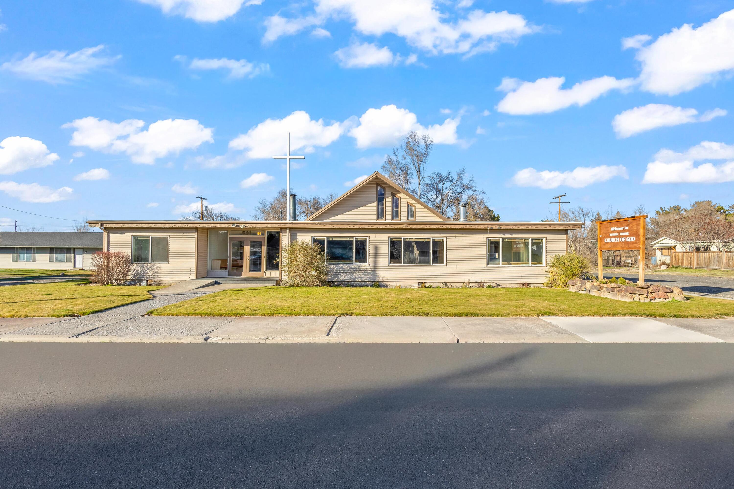 521 NW 5th Street