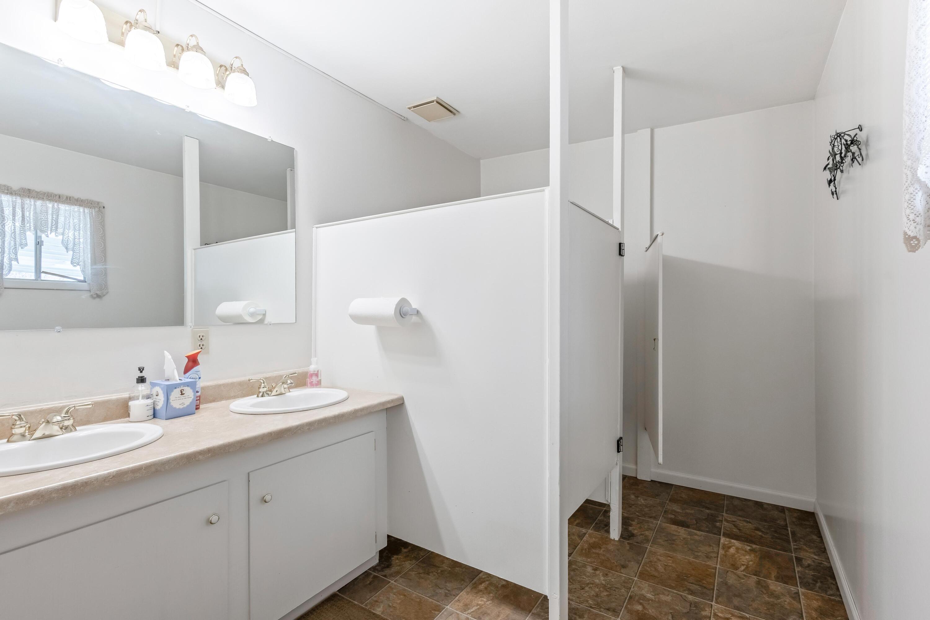 521 NW 5th Street