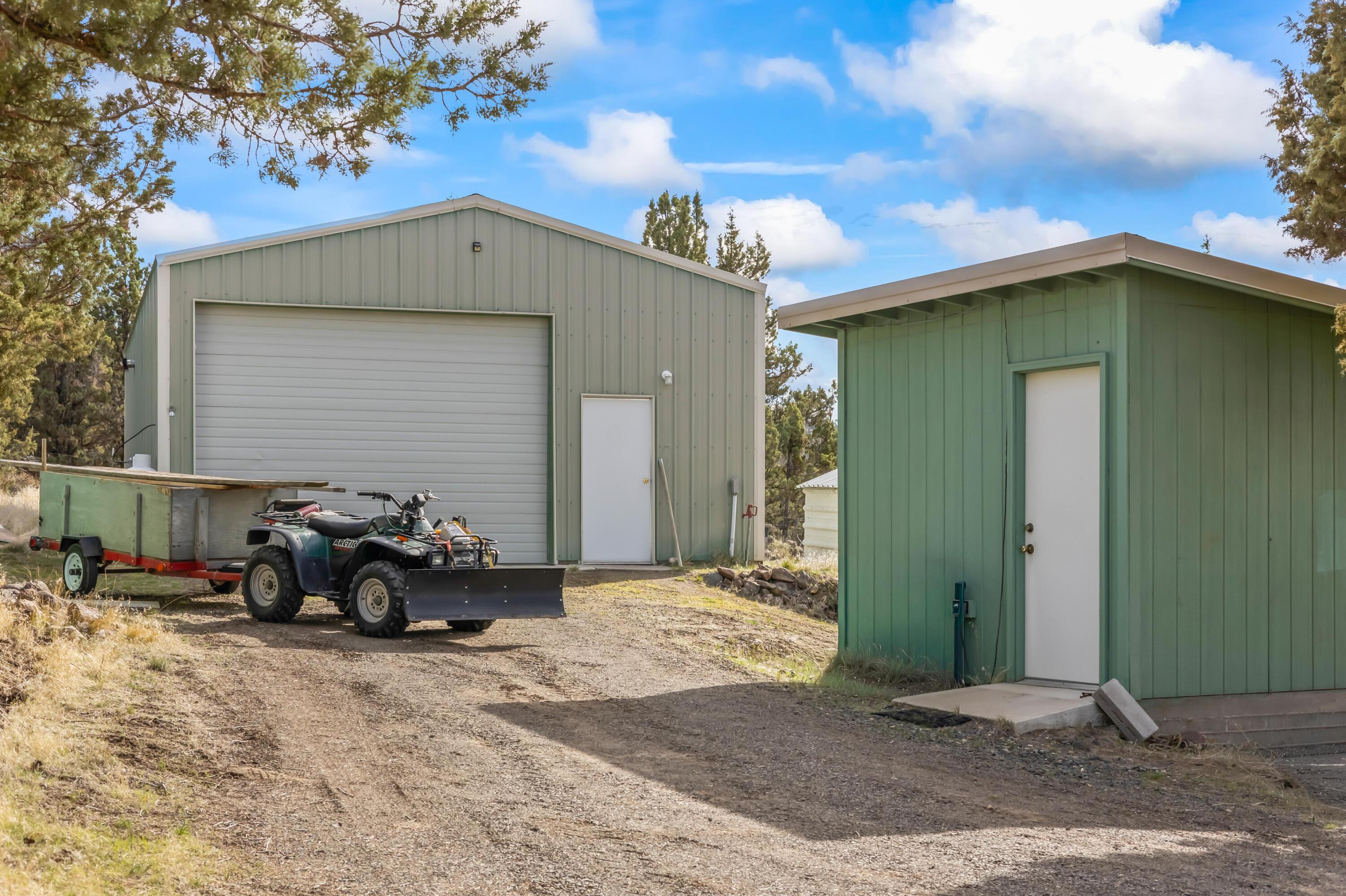 1940 SE Mountain Road