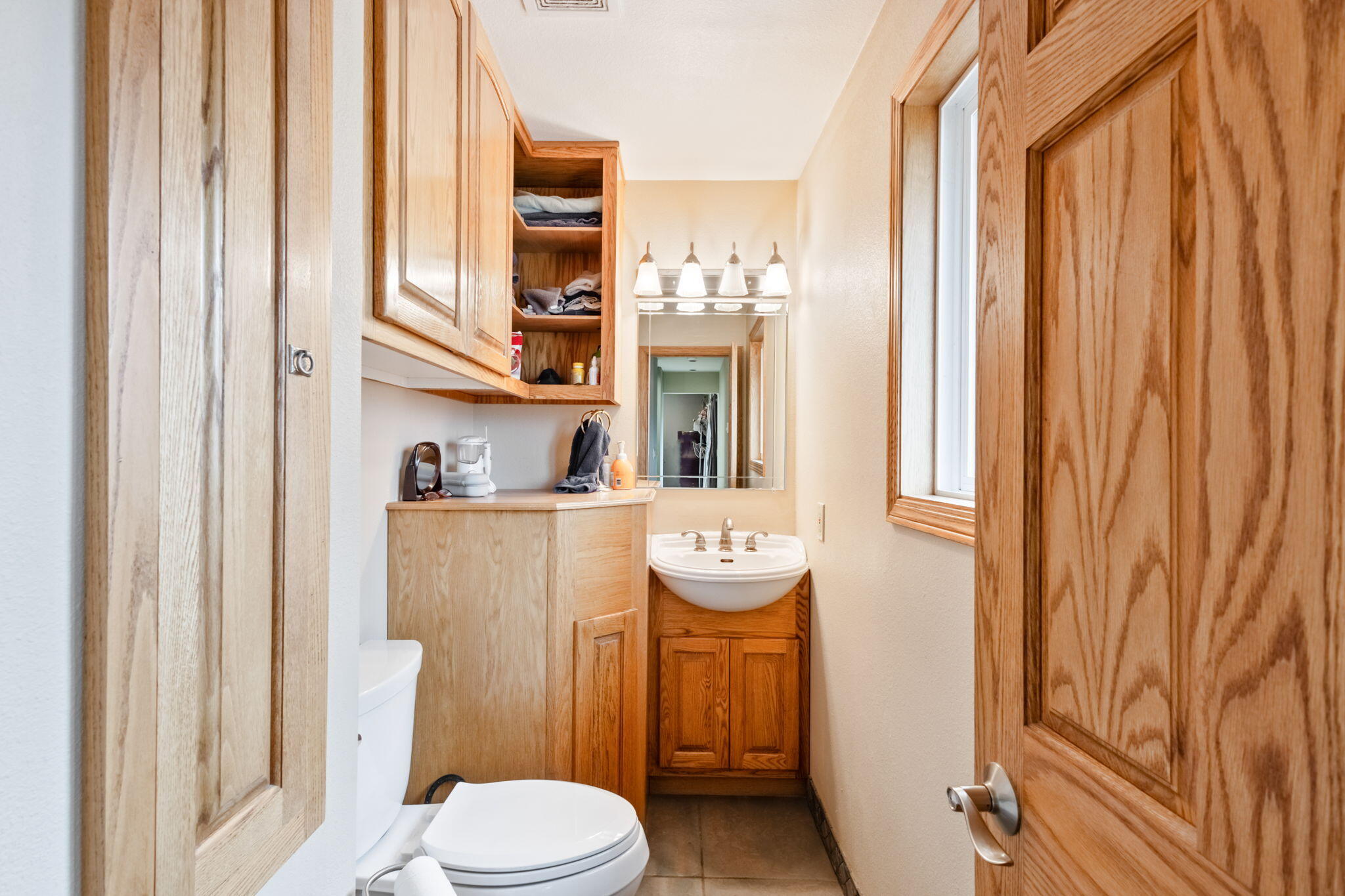 389 NE Orchard Lane