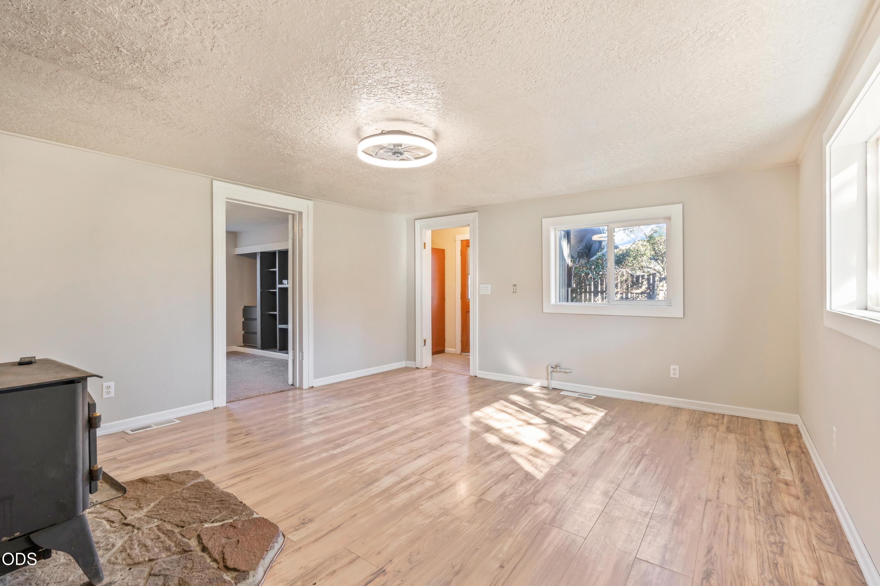 2555 SE Paulina Highway