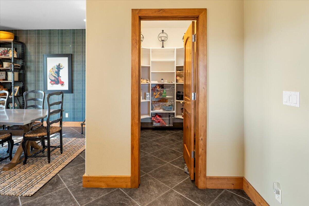 1940 Murrelet Drive