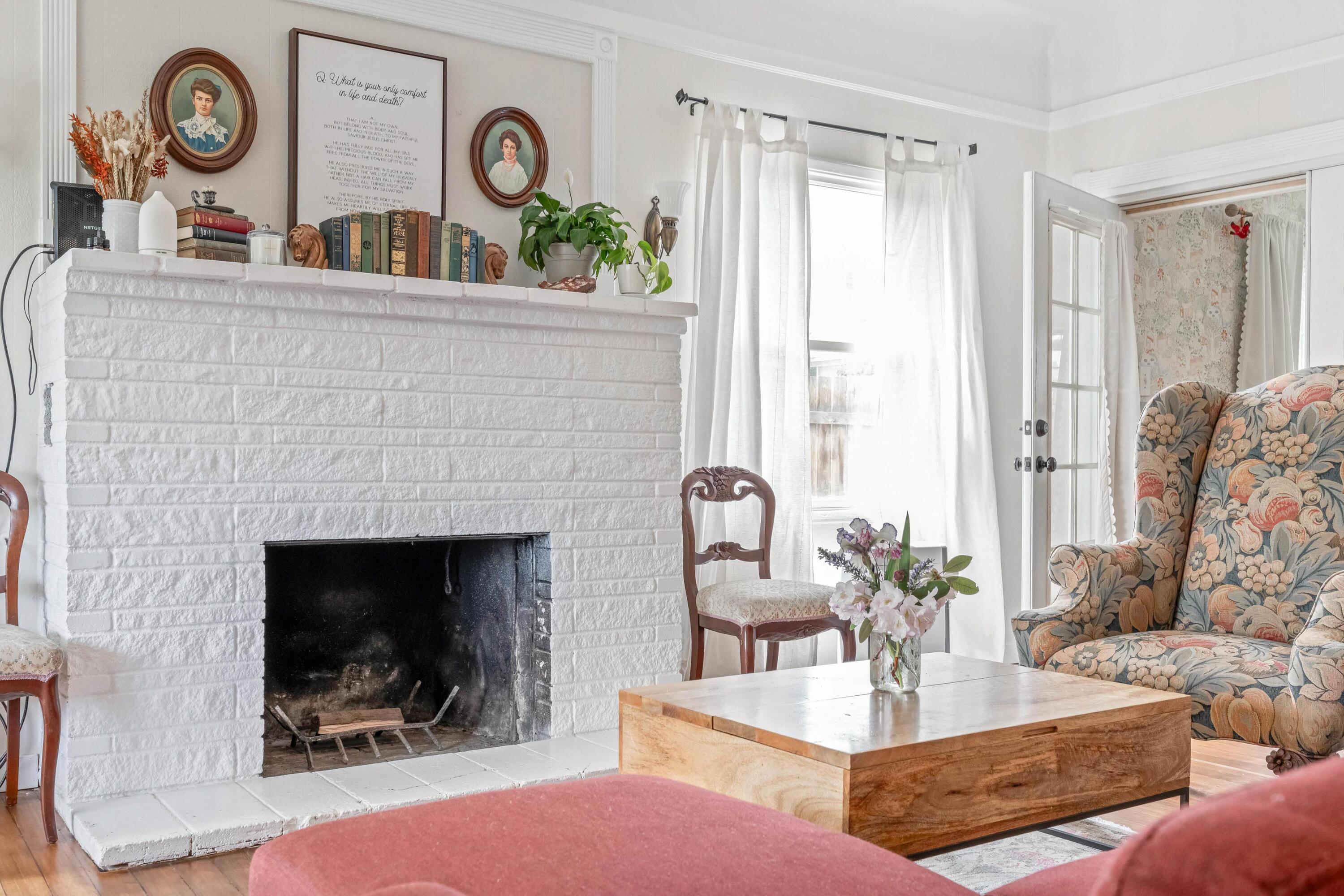 496 SW 2nd Street