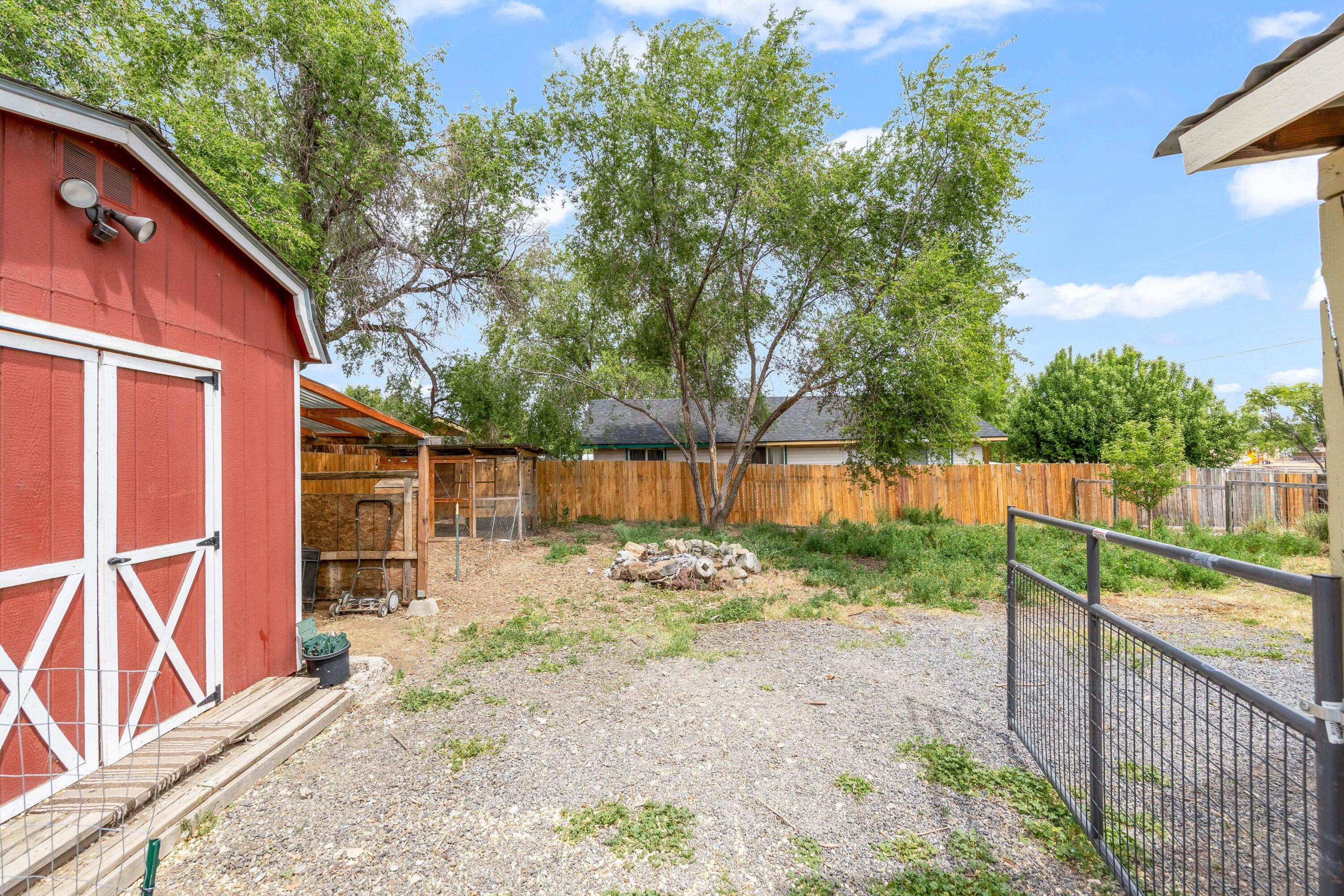 496 SW 2nd Street
