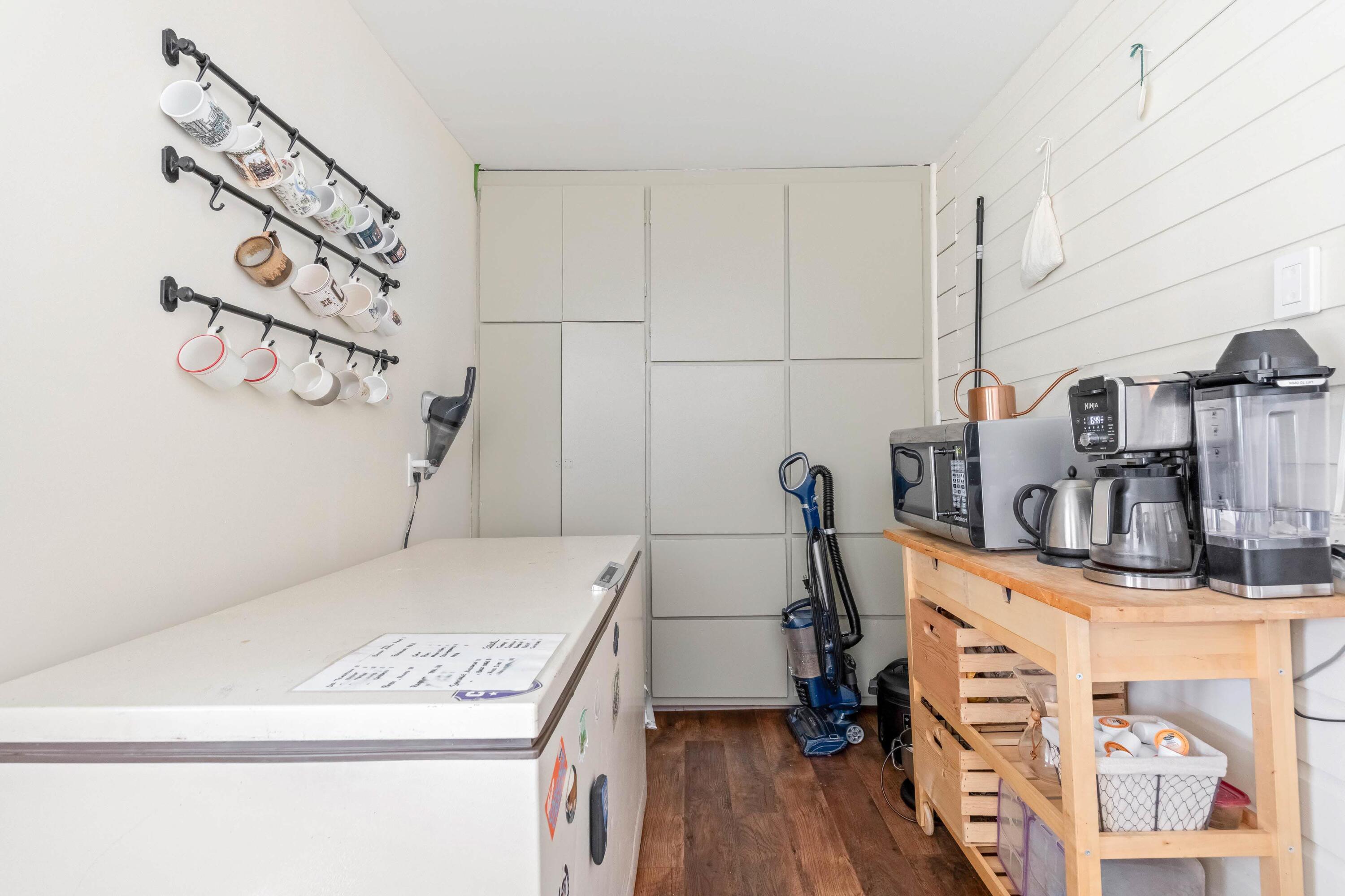 496 SW 2nd Street