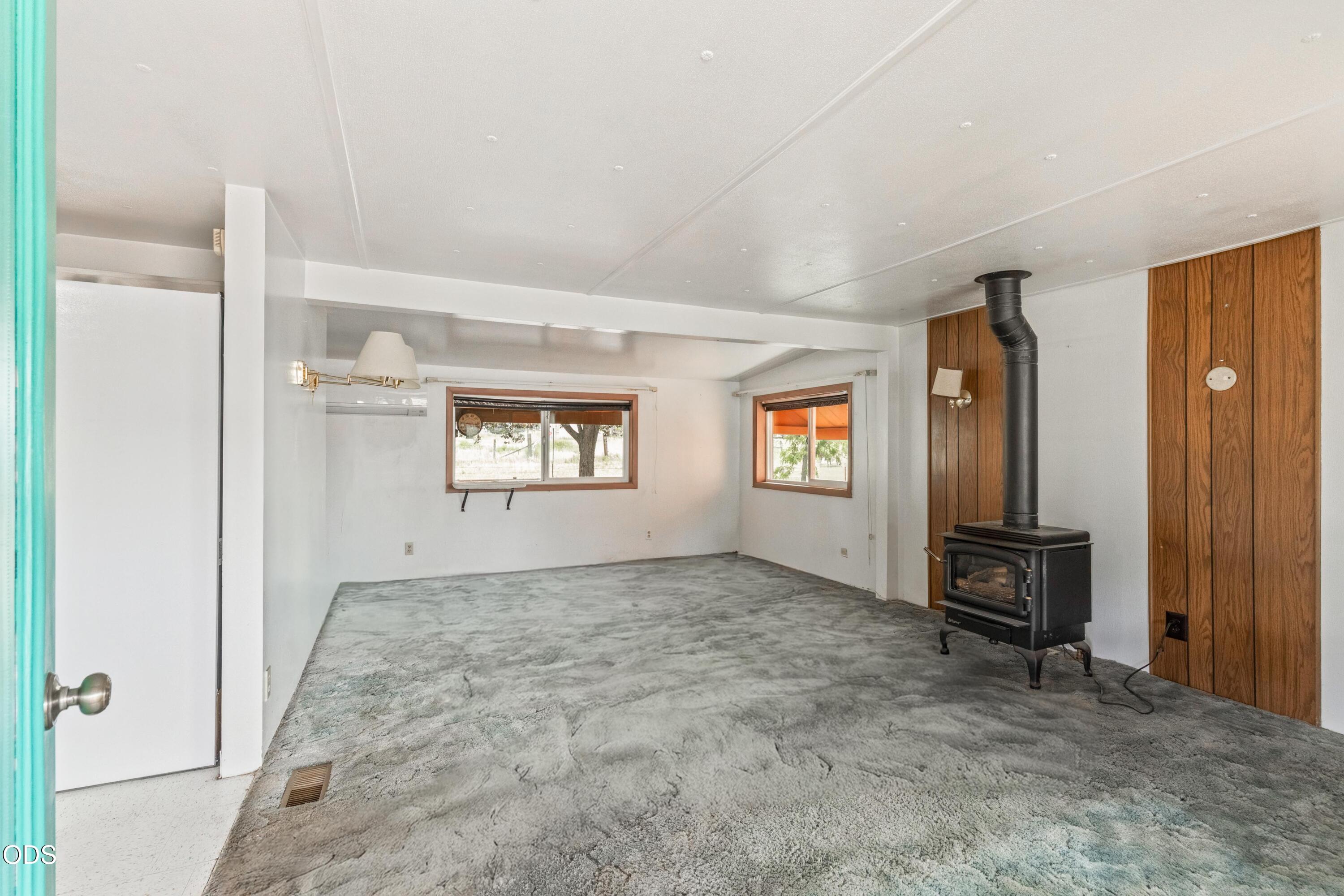 2088 SE Rose Lane