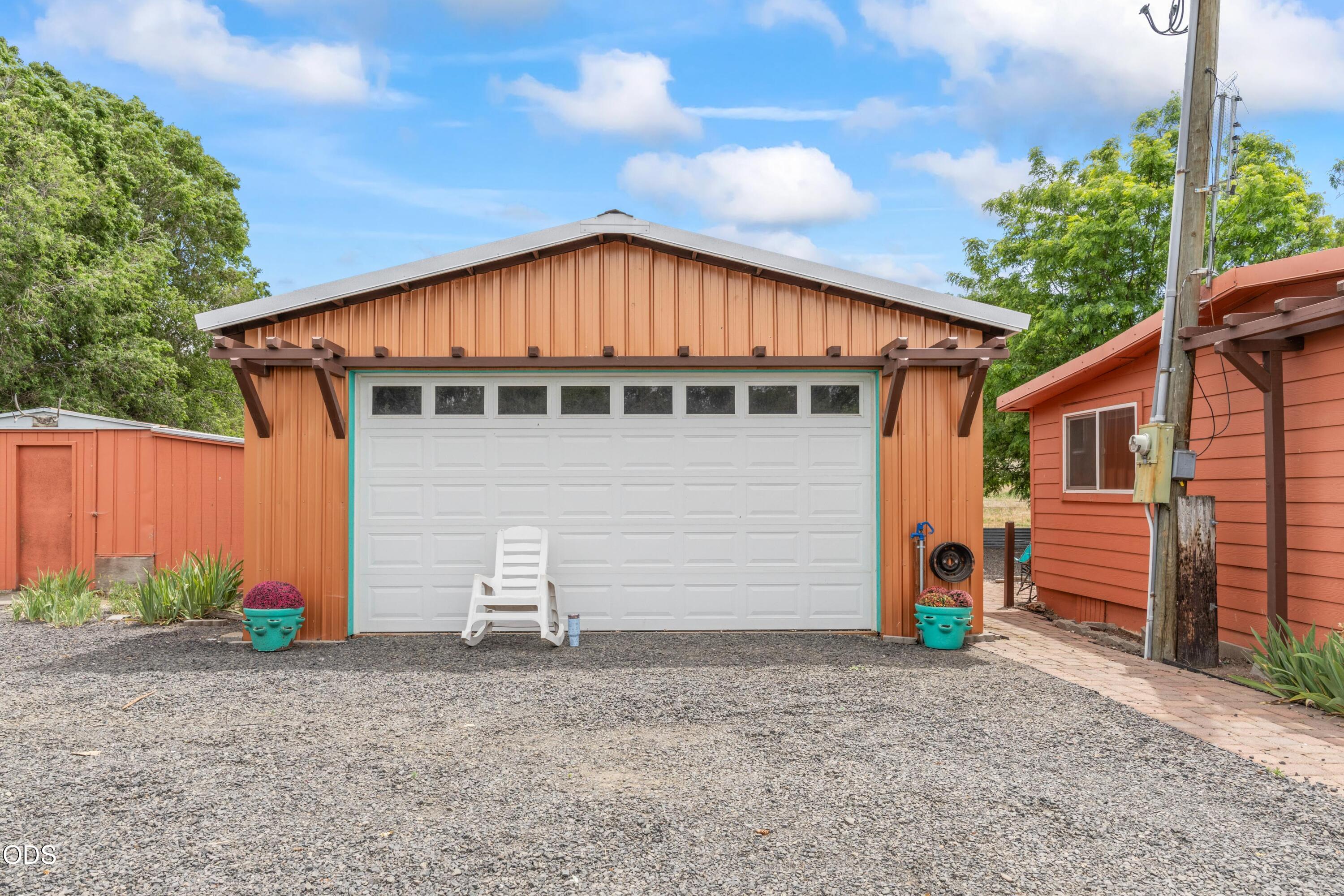 2088 SE Rose Lane