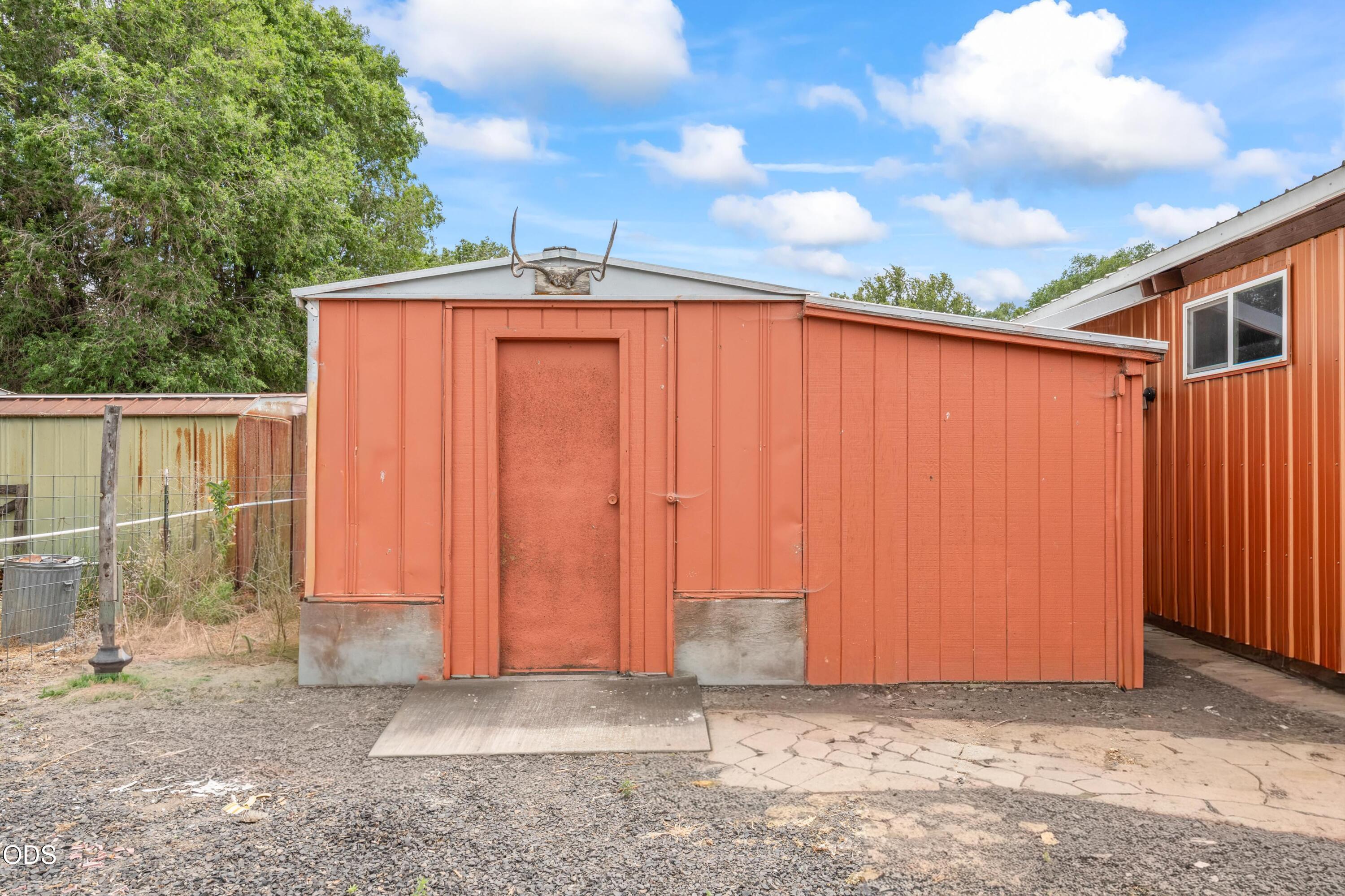 2088 SE Rose Lane