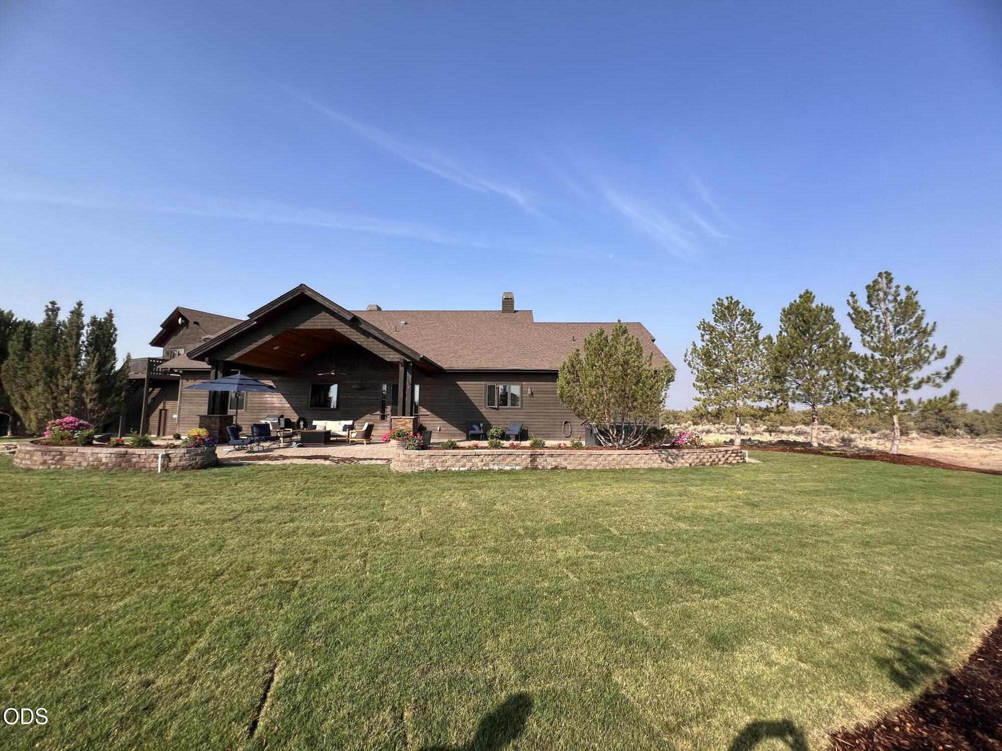 18810 SW Sisters Place