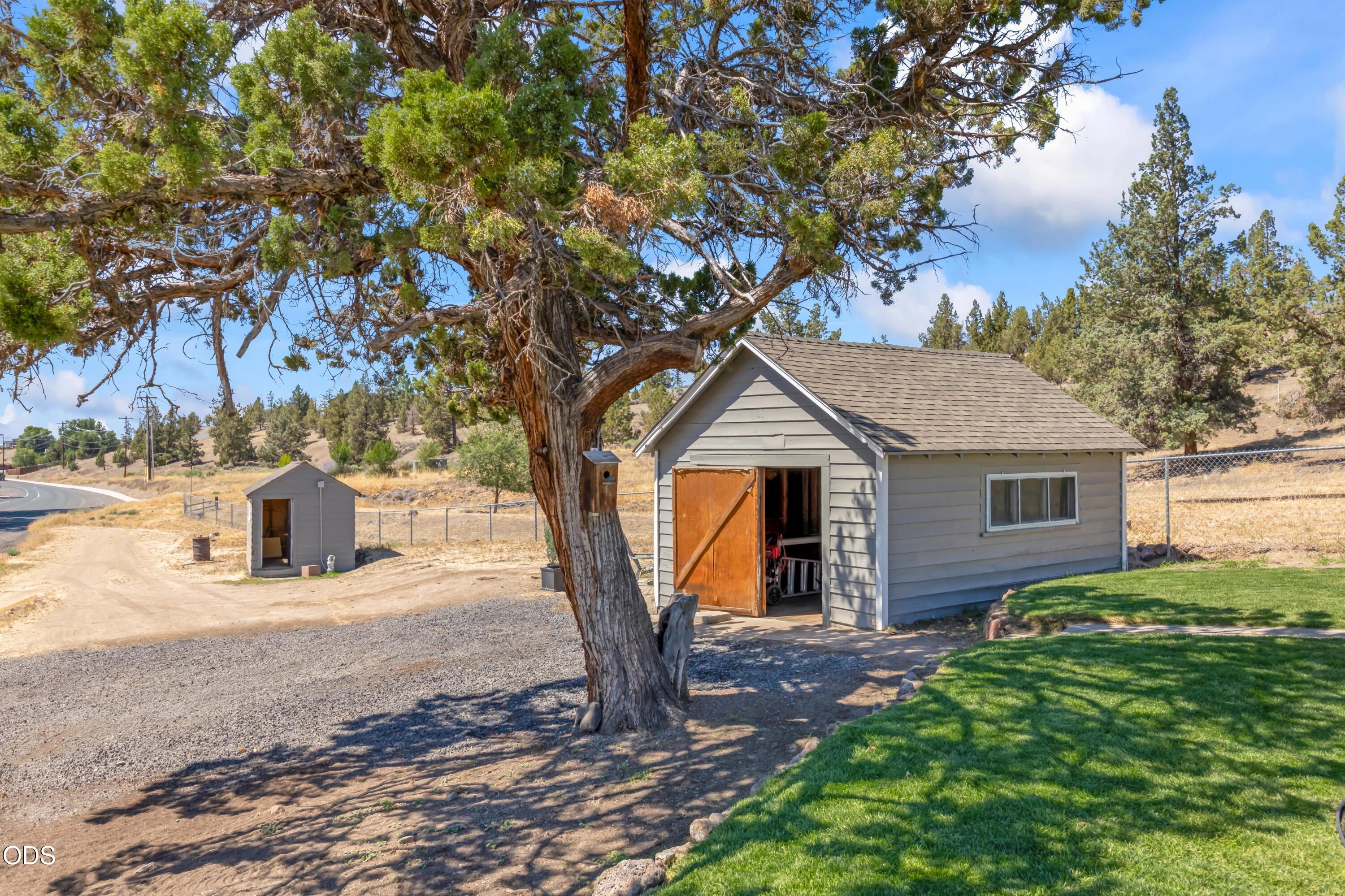 2251 NE Laughlin Road