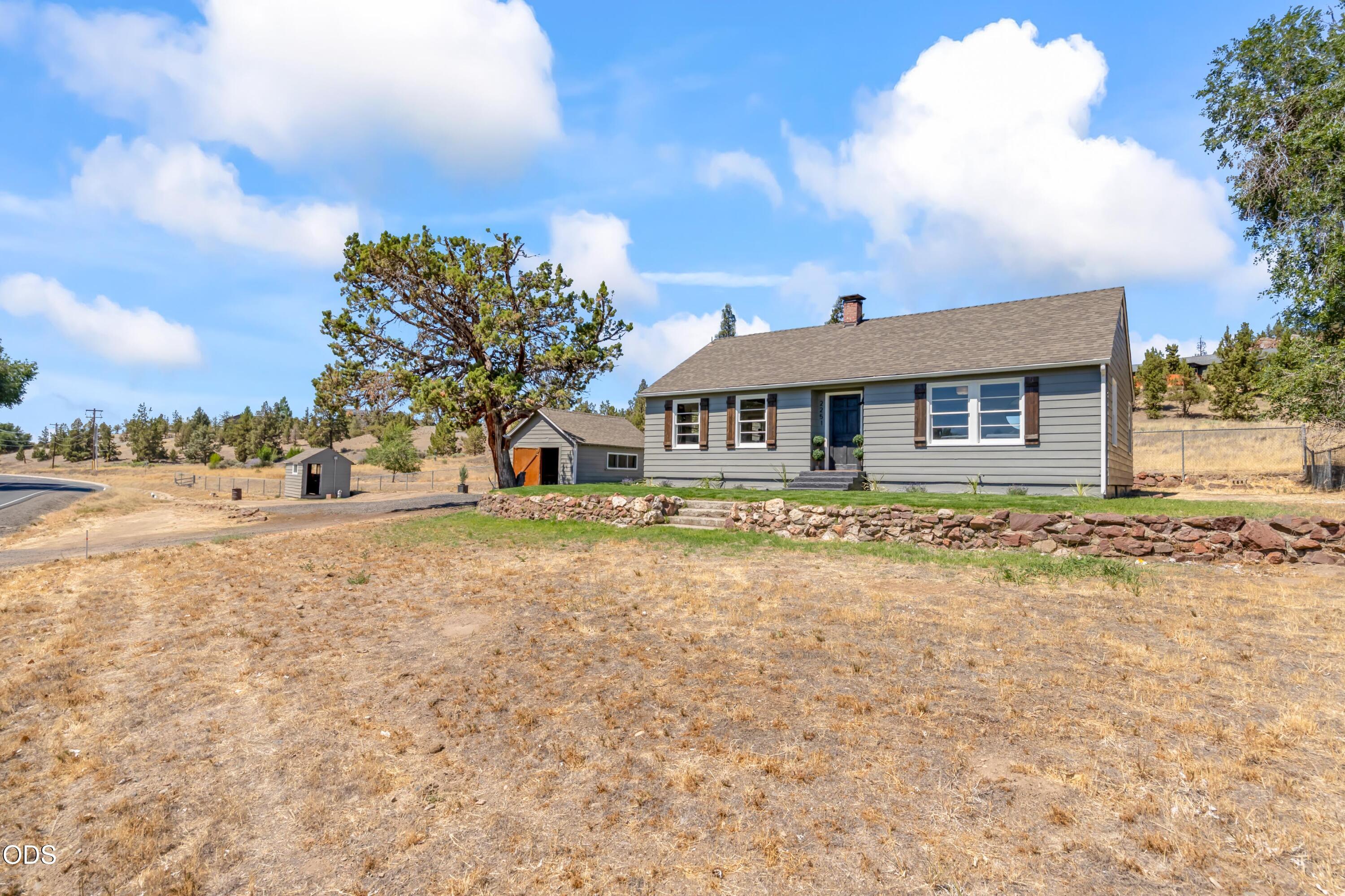 2251 NE Laughlin Road