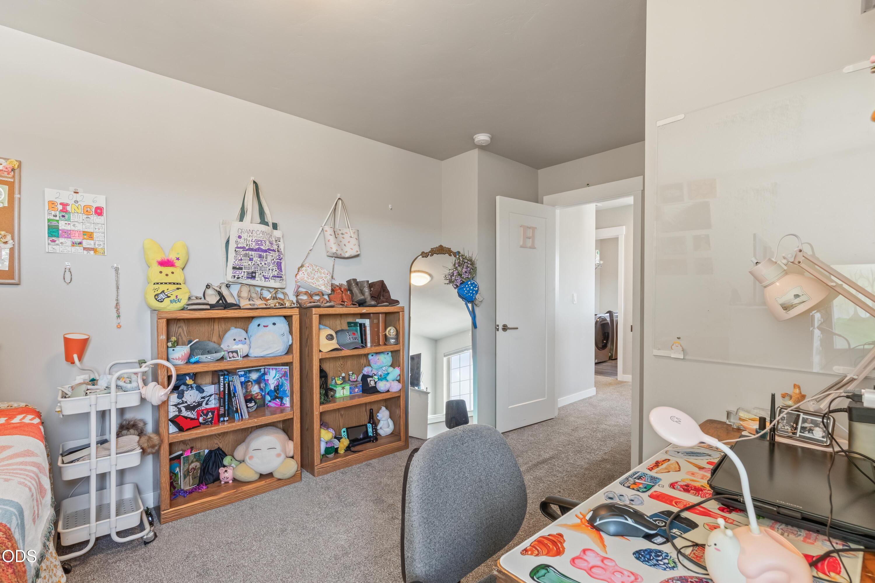 1041 NE Henry Drive