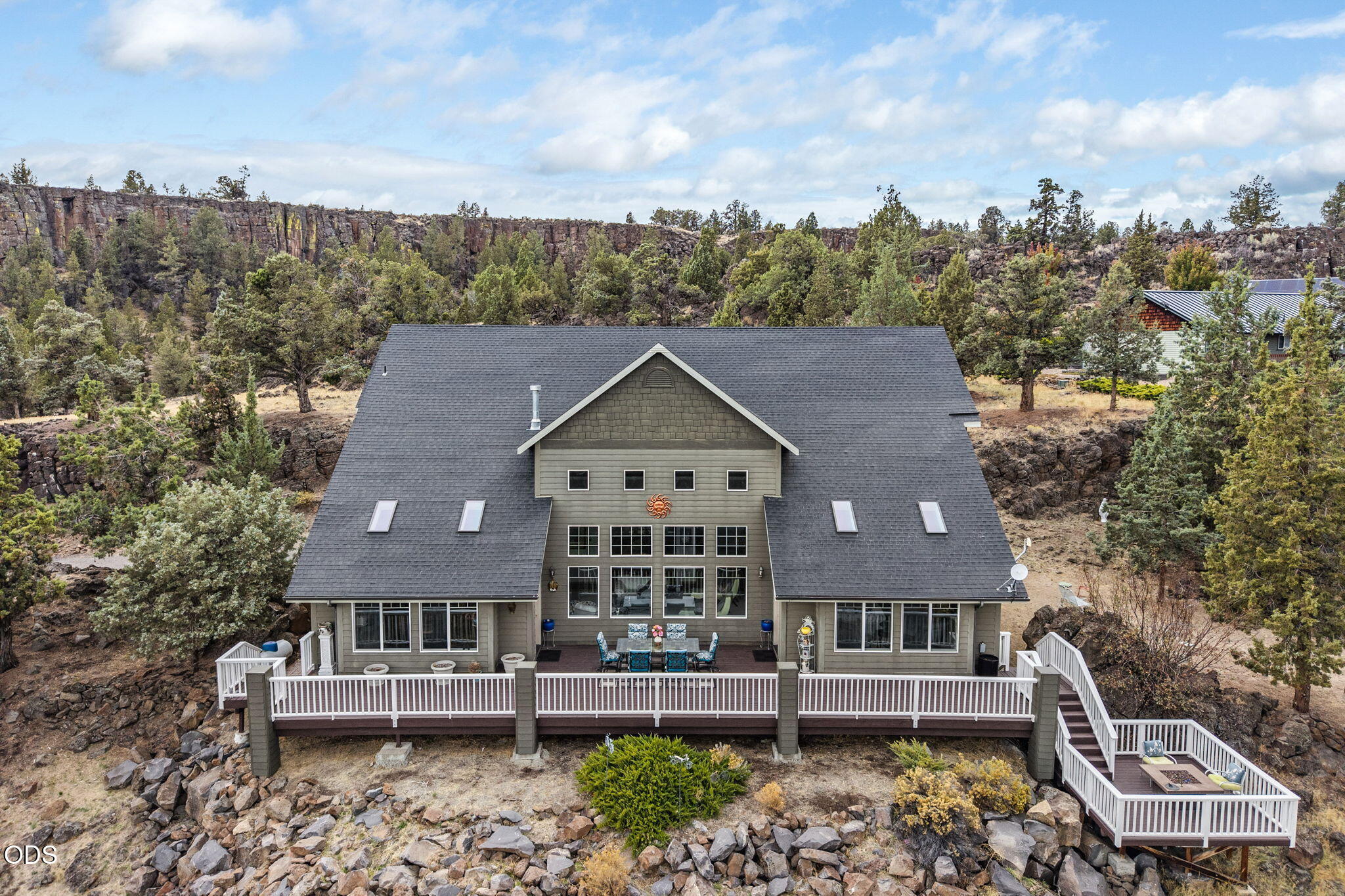 2483 NW Century Drive