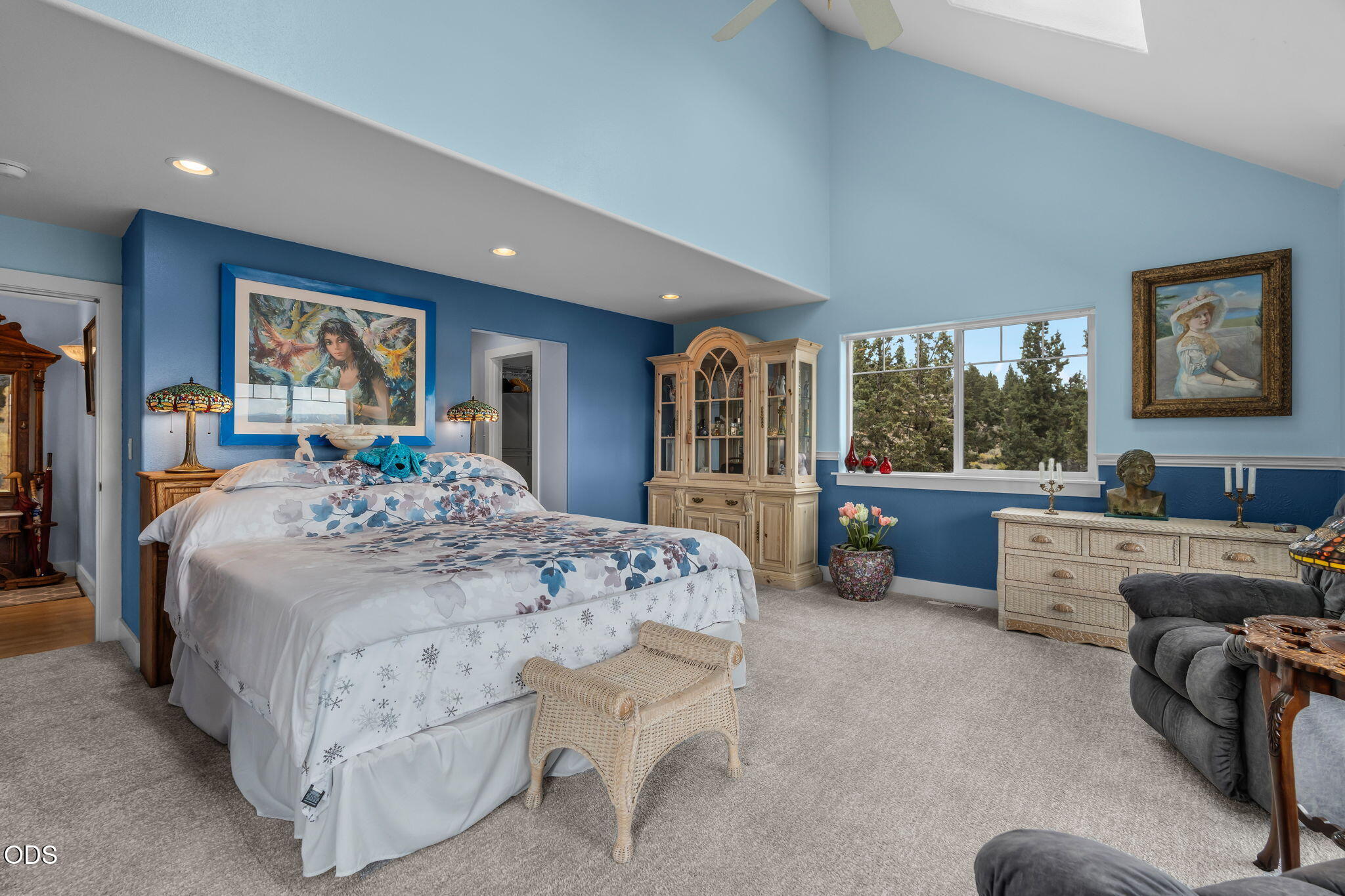 2483 NW Century Drive