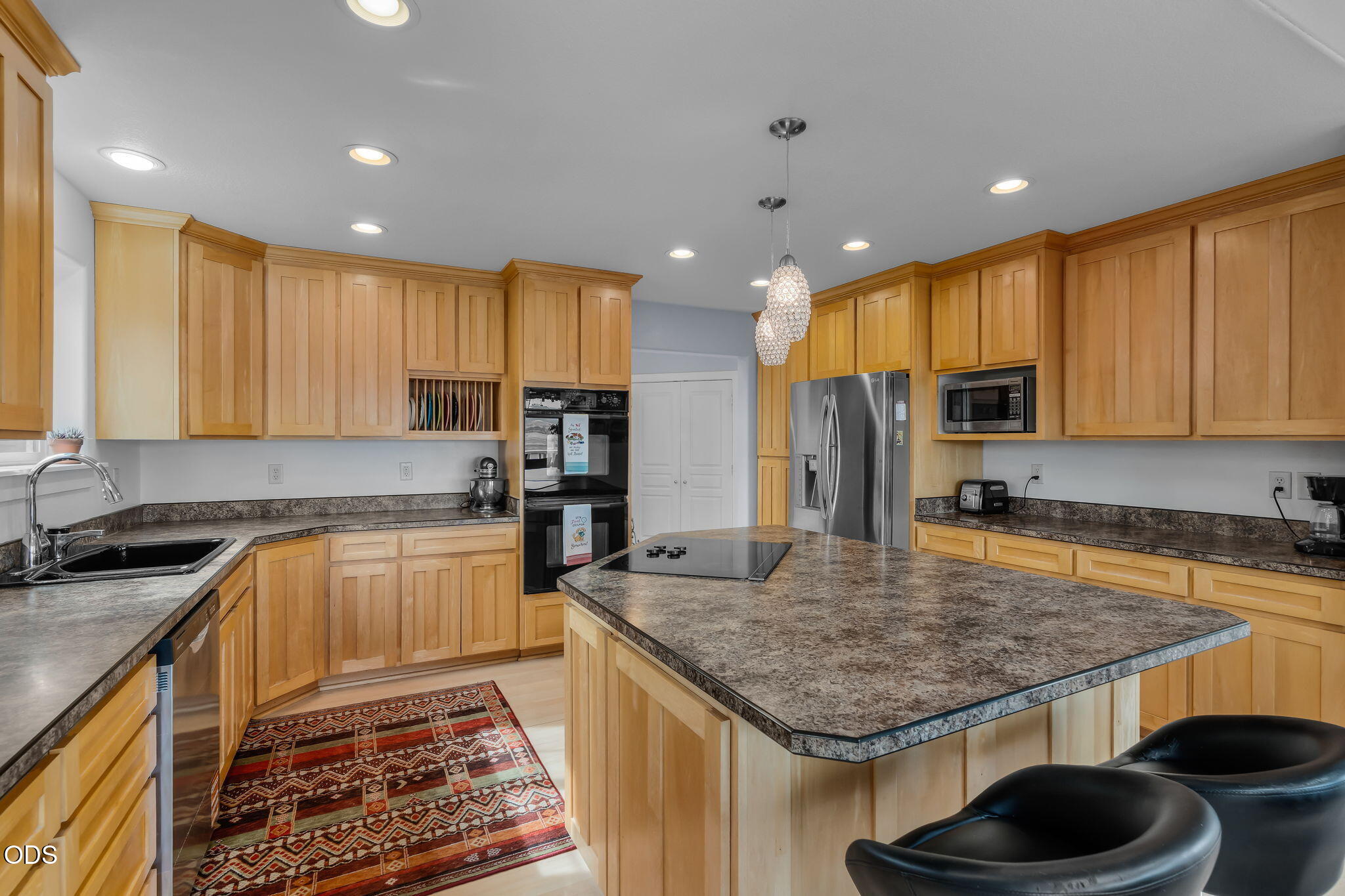 2483 NW Century Drive
