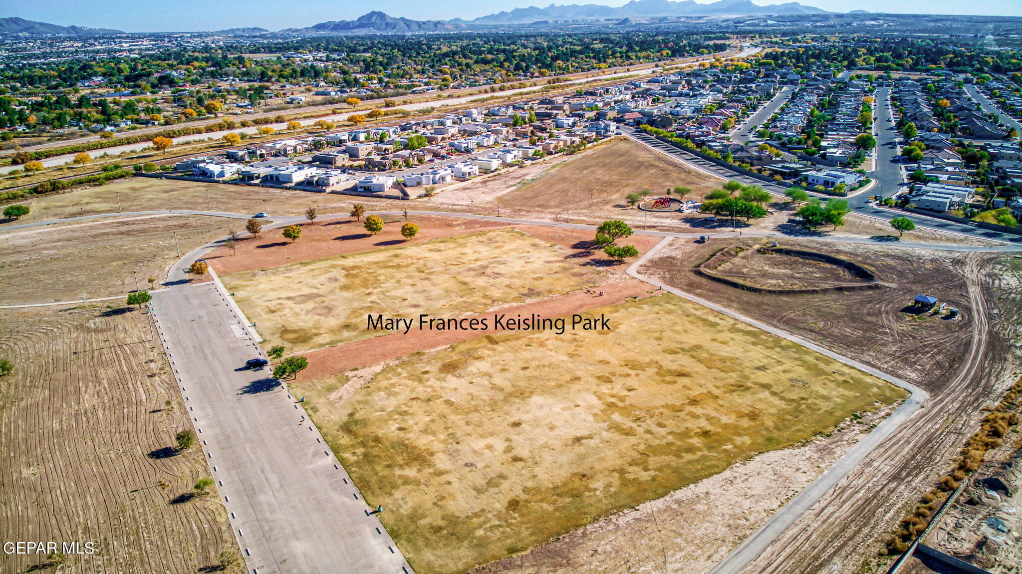5645 Valley Oak Drive Drive