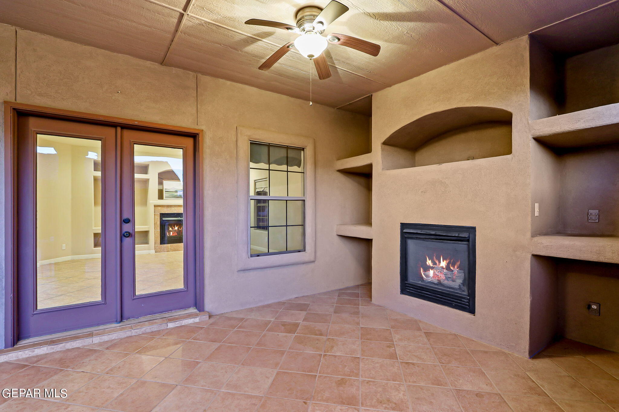 5645 Valley Oak Drive Drive
