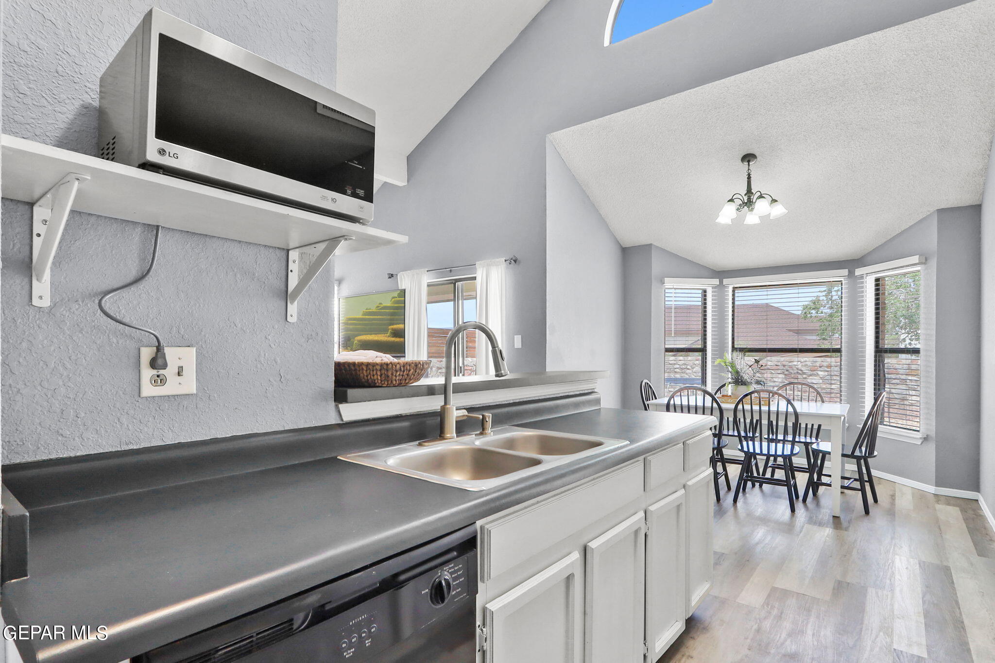 7509 Windcrest Drive