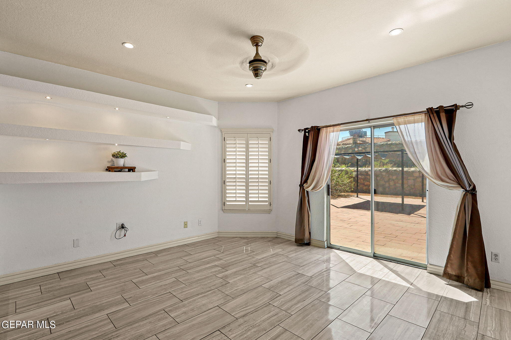 6224 Bluff Trail Ln. Lane
