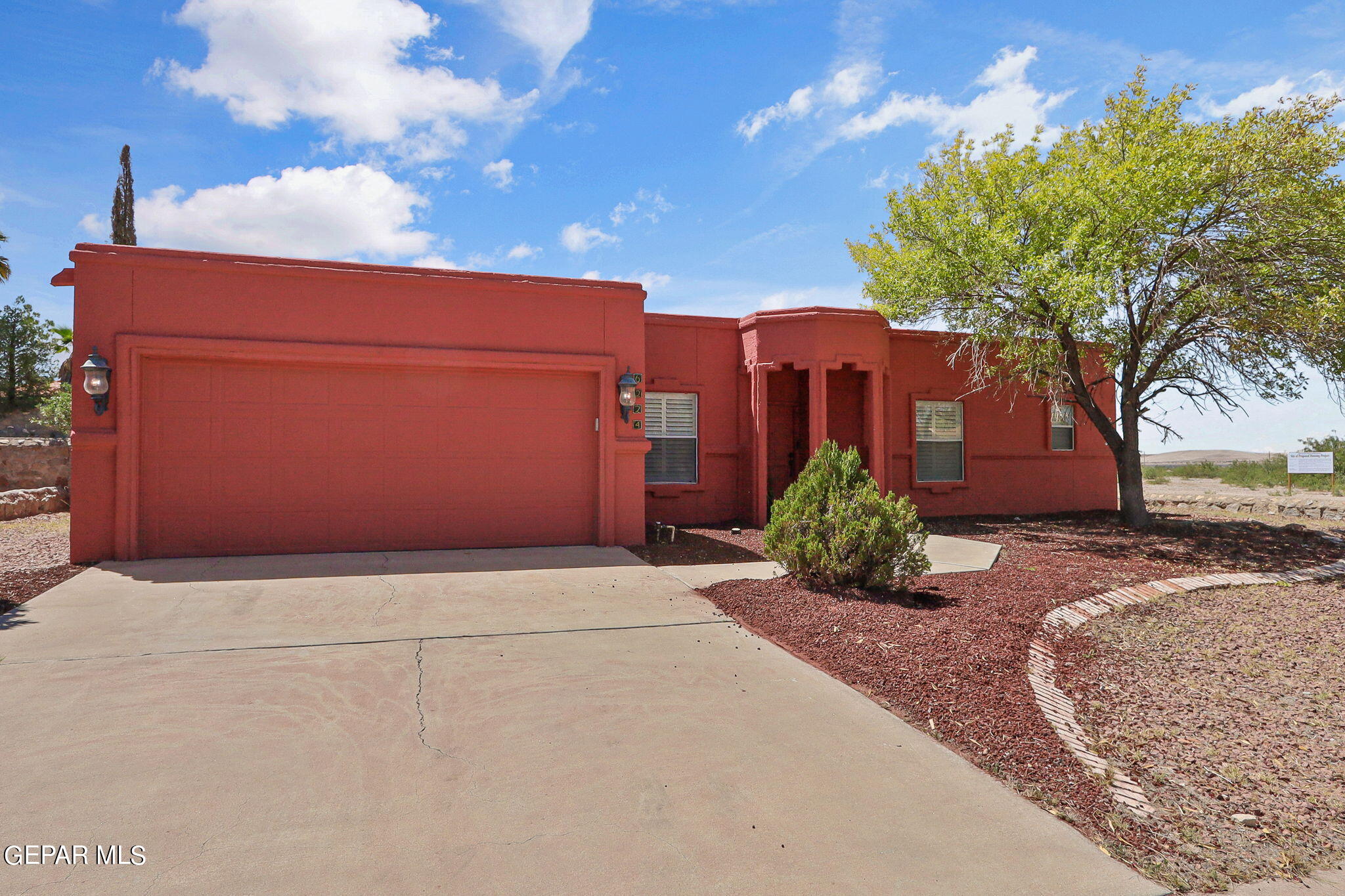 6224 Bluff Trail Ln. Lane