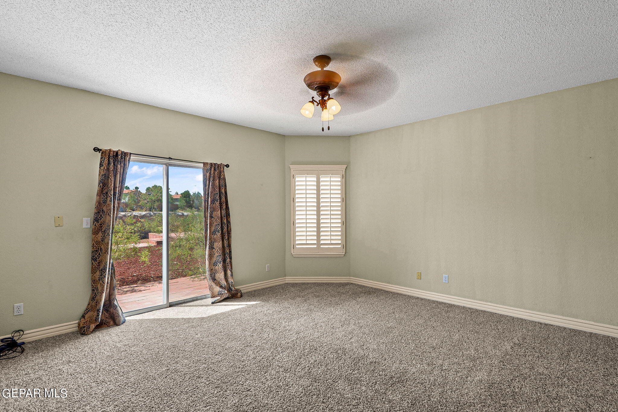 6224 Bluff Trail Ln. Lane