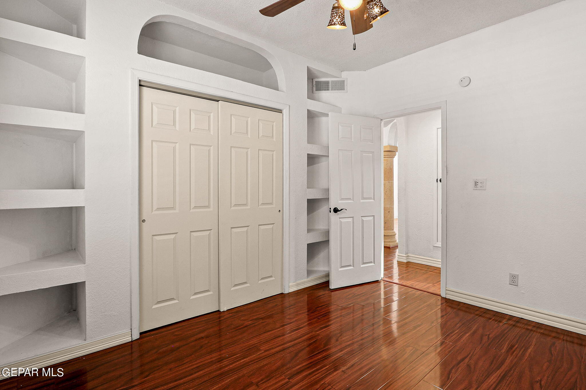 6224 Bluff Trail Ln. Lane