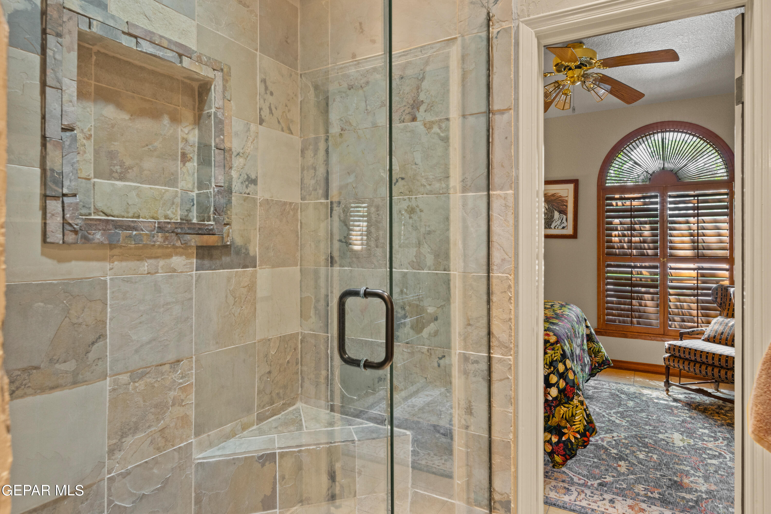 733 ROSINANTE Road