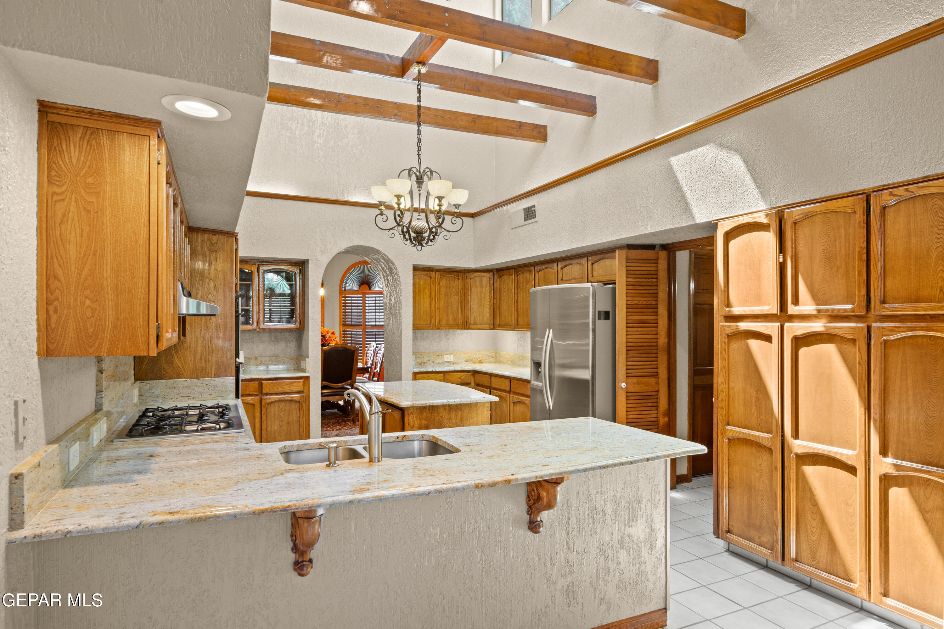 733 ROSINANTE Road
