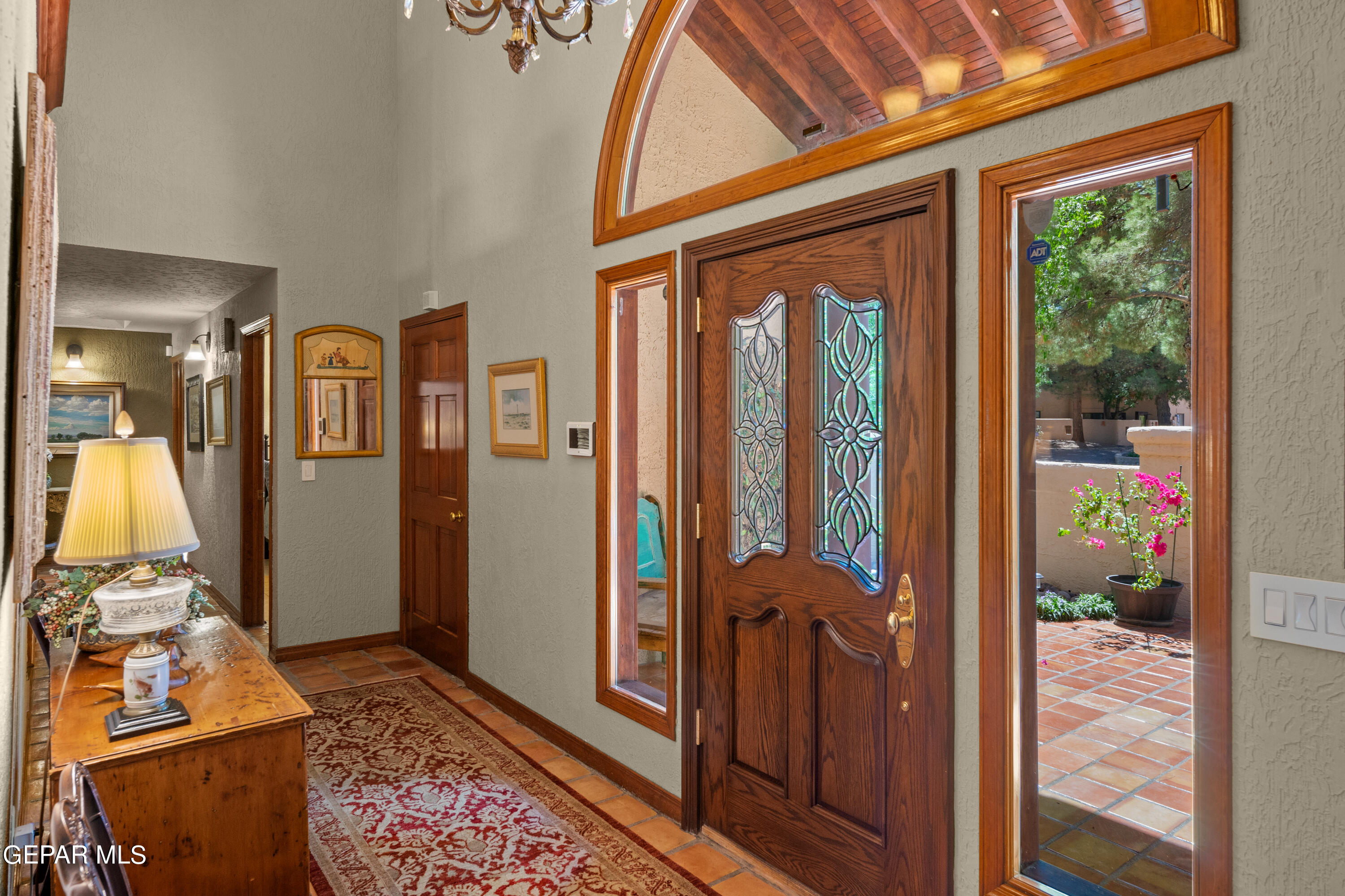 733 ROSINANTE Road