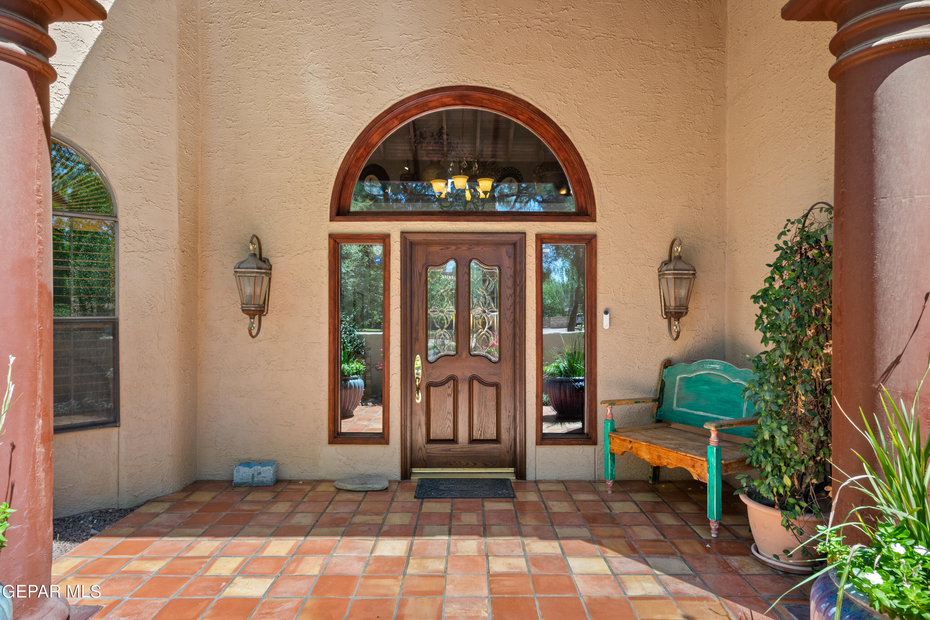 733 ROSINANTE Road