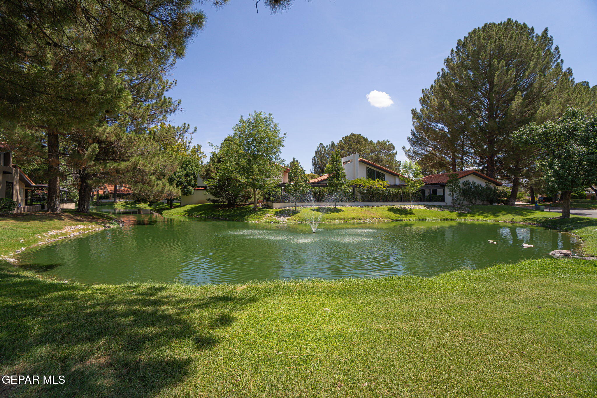 759 Lakeshore Dr Drive